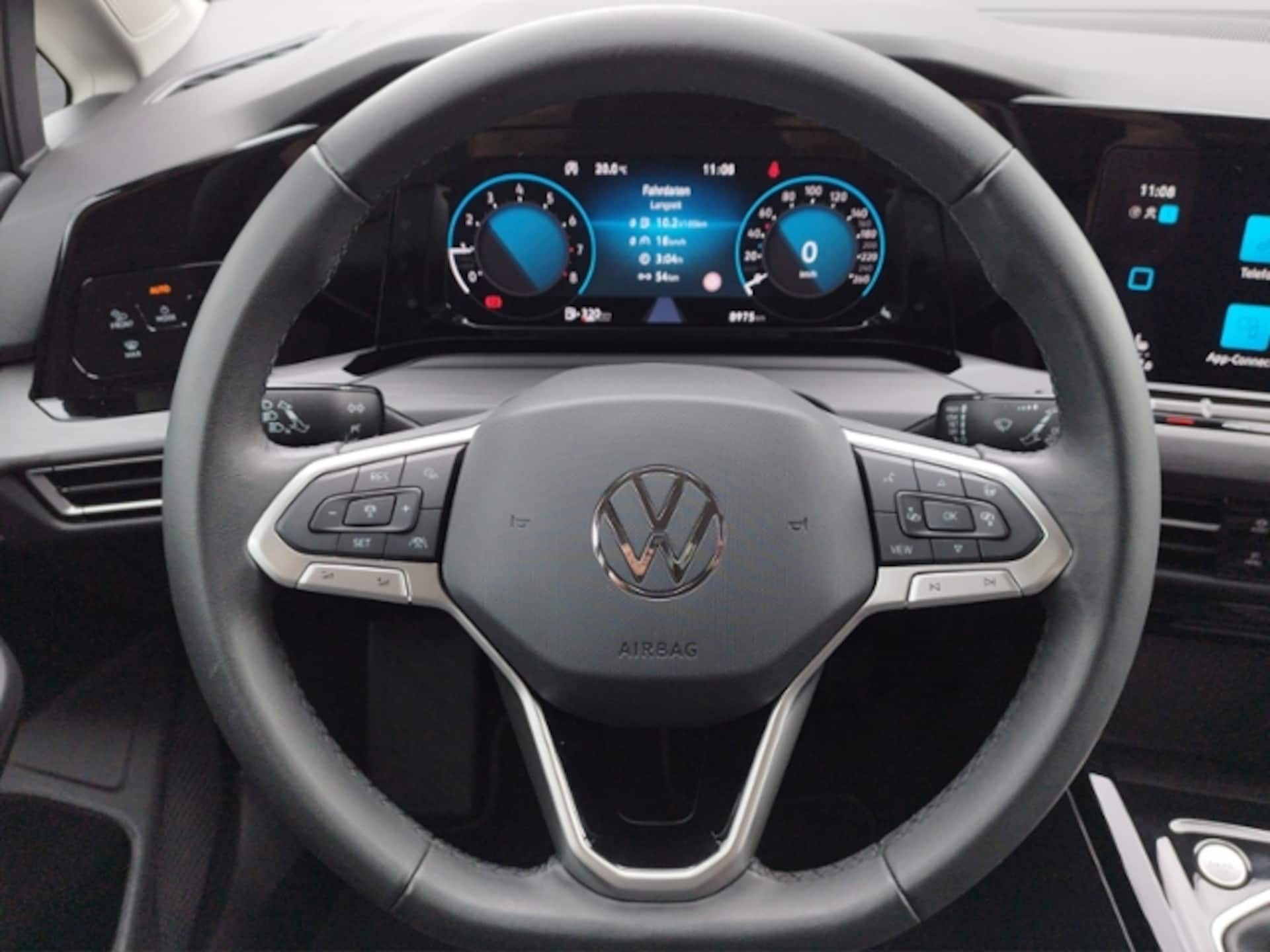 Volkswagen Golf Style