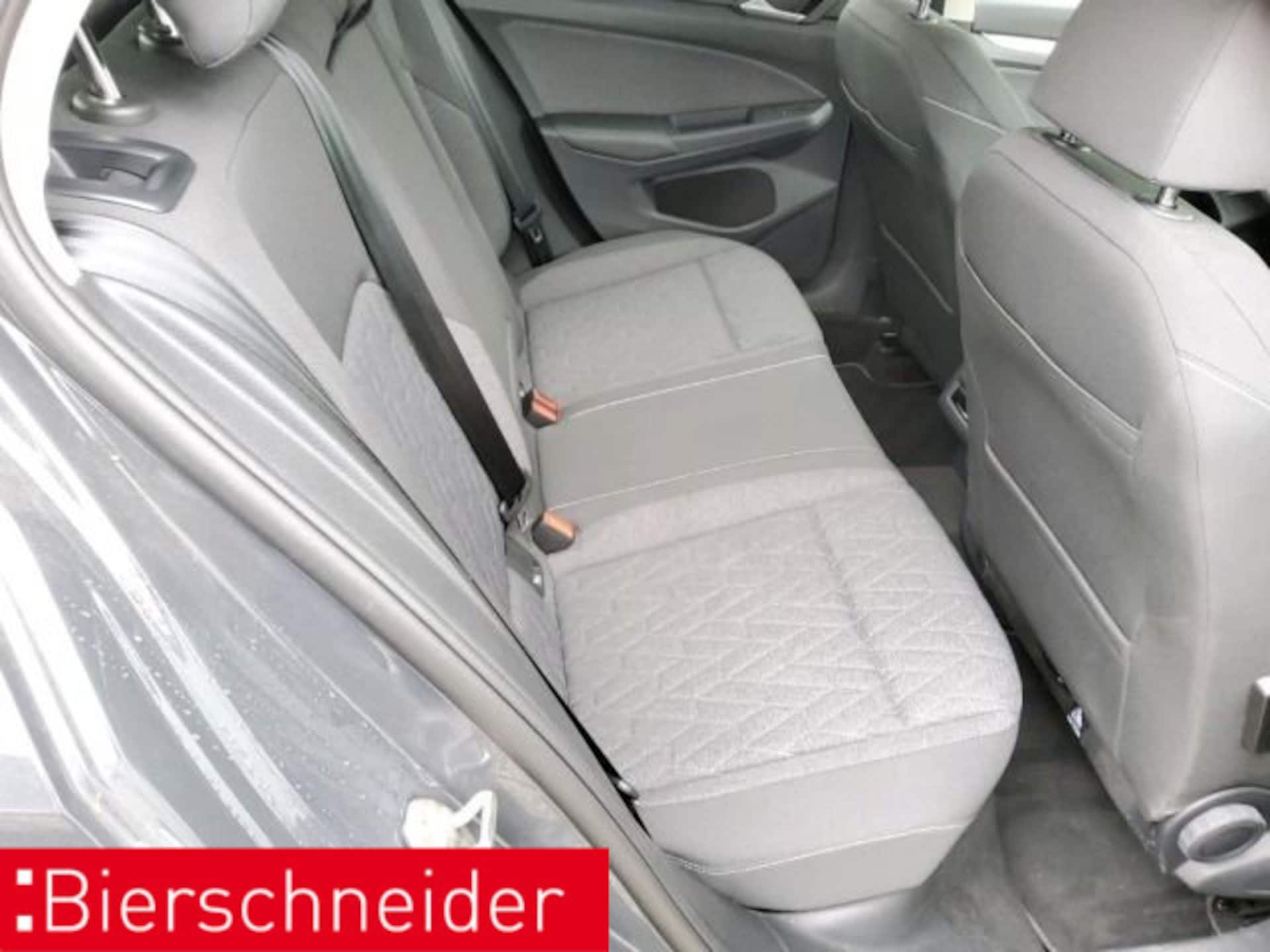 Volkswagen Golf MOVE