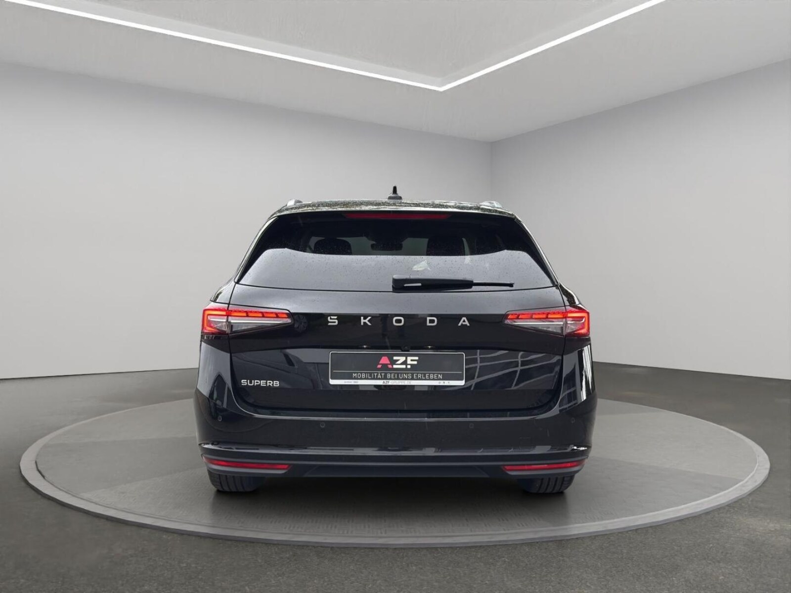 Škoda Superb Combi – Bild 7