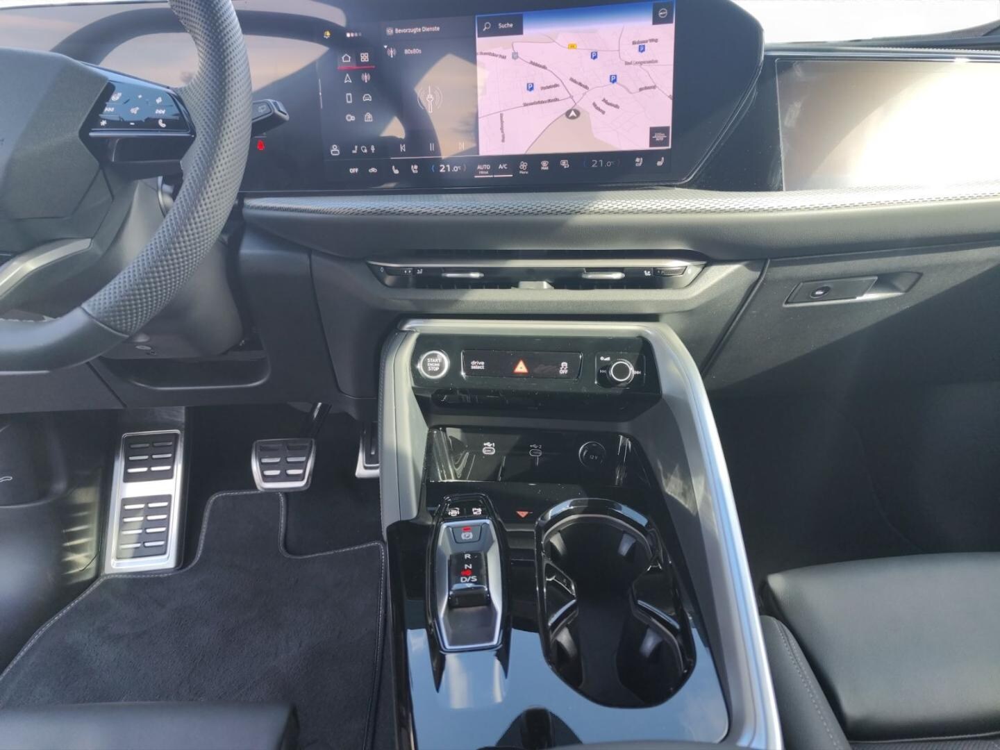 Bild über Audi Q5 SUV TDI quattro 150 kW S tronic - für weitere Informationen kontaktieren Sie den Audi Partner