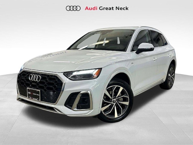 Photo of 2023 Audi Q5