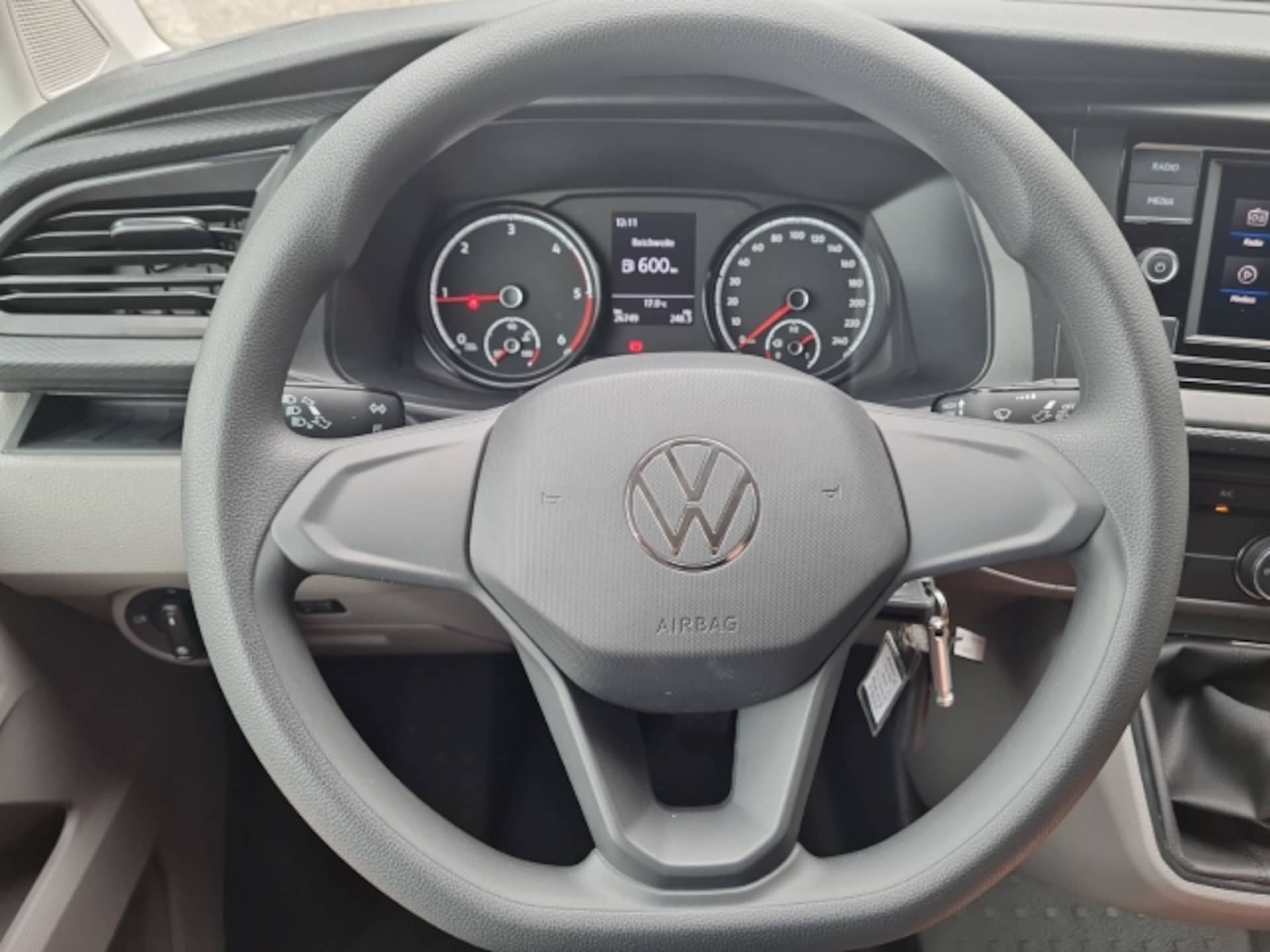 Volkswagen T6.1 Transporter Kasten kurzer Radstand