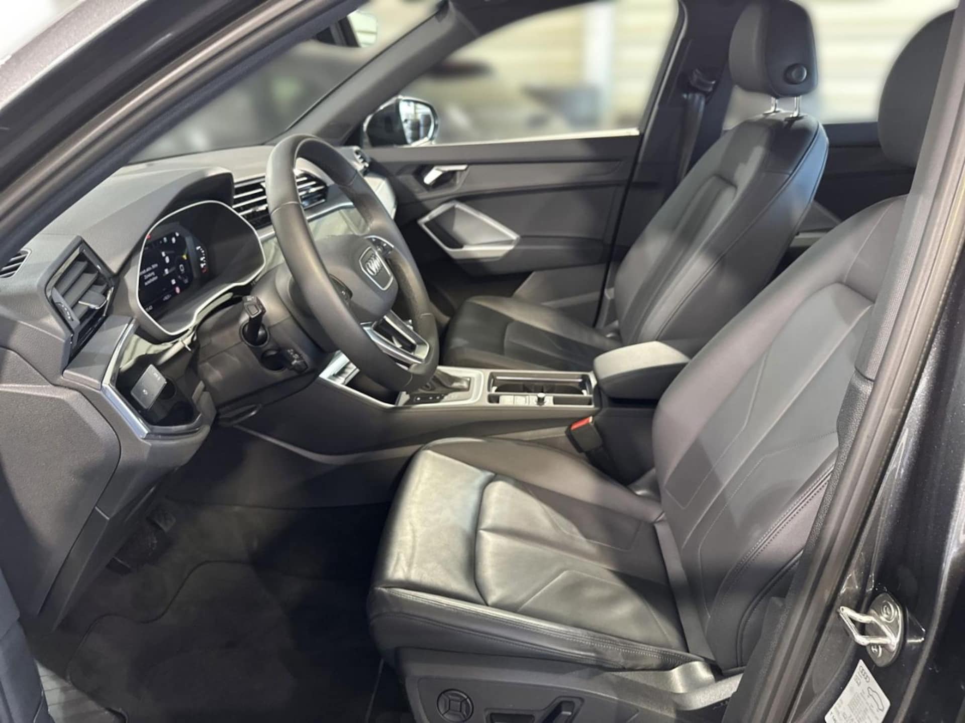 Audi Q3 SUV S line