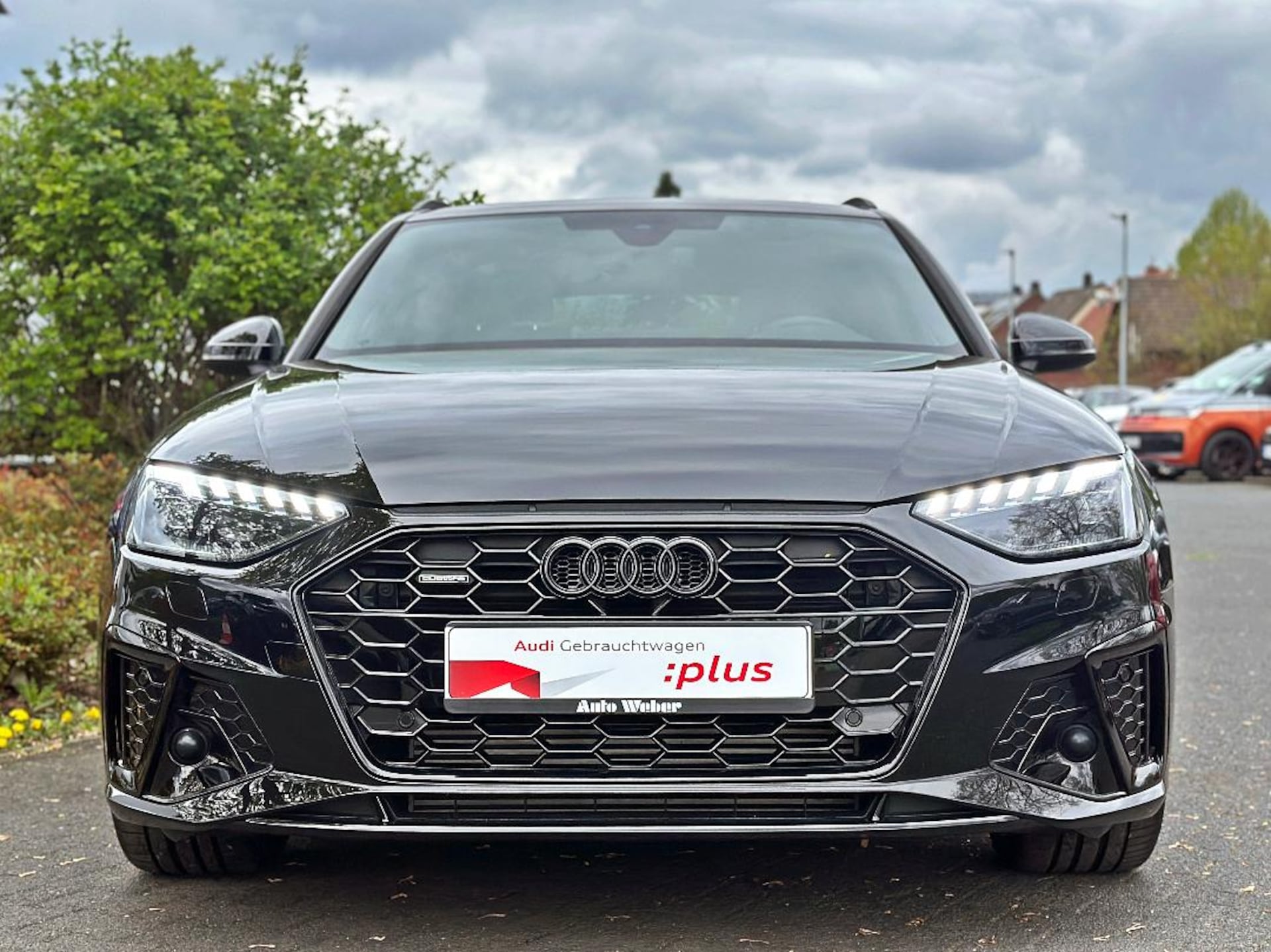 Audi A4 Avant S line
