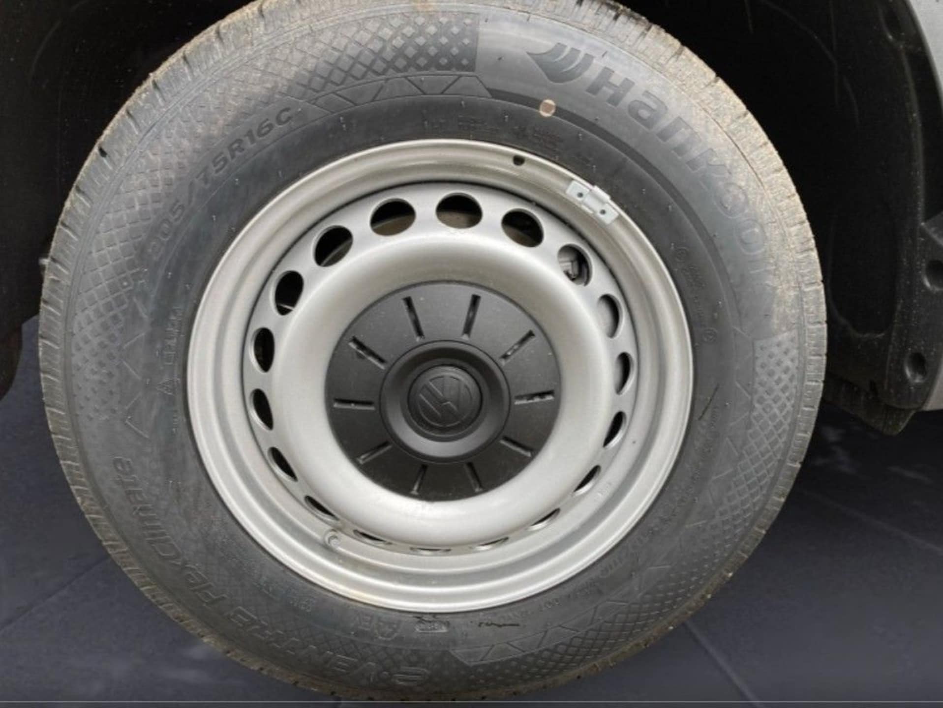 Volkswagen Crafter Kasten langer Radstand