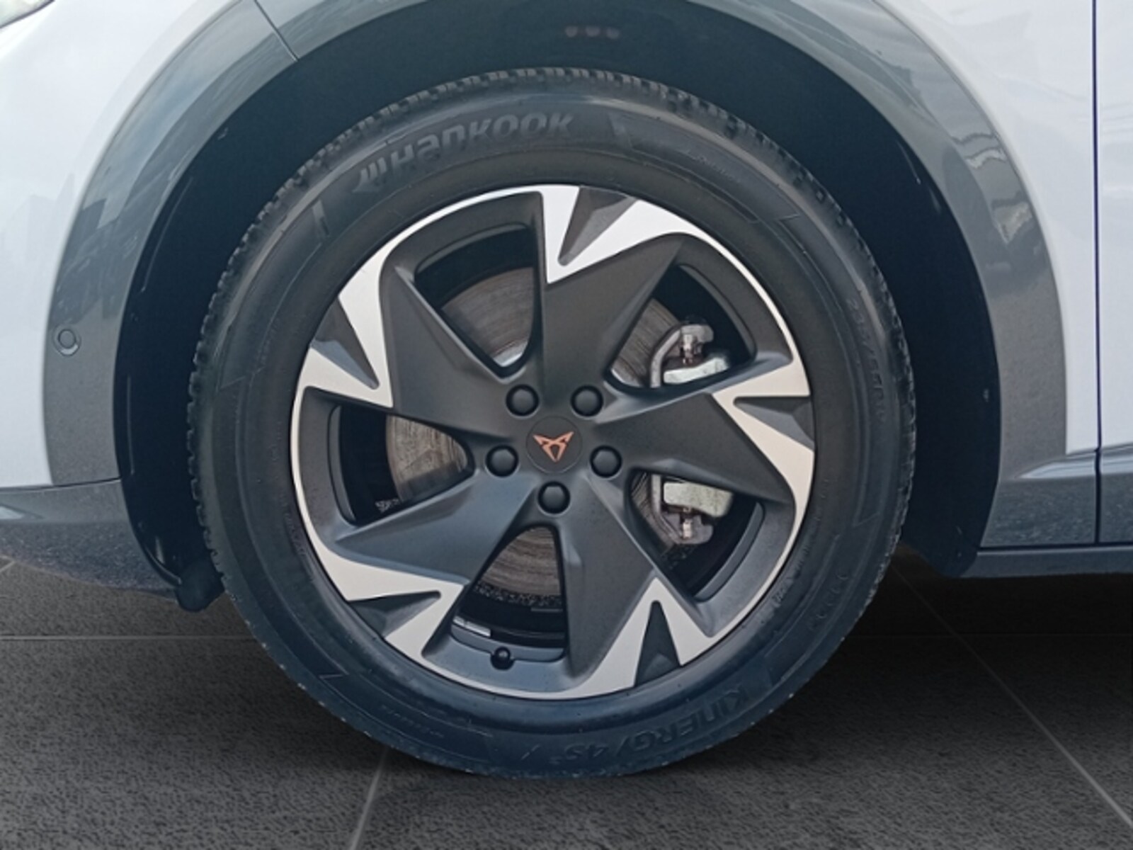 CUPRA Tavascan – Bild 22