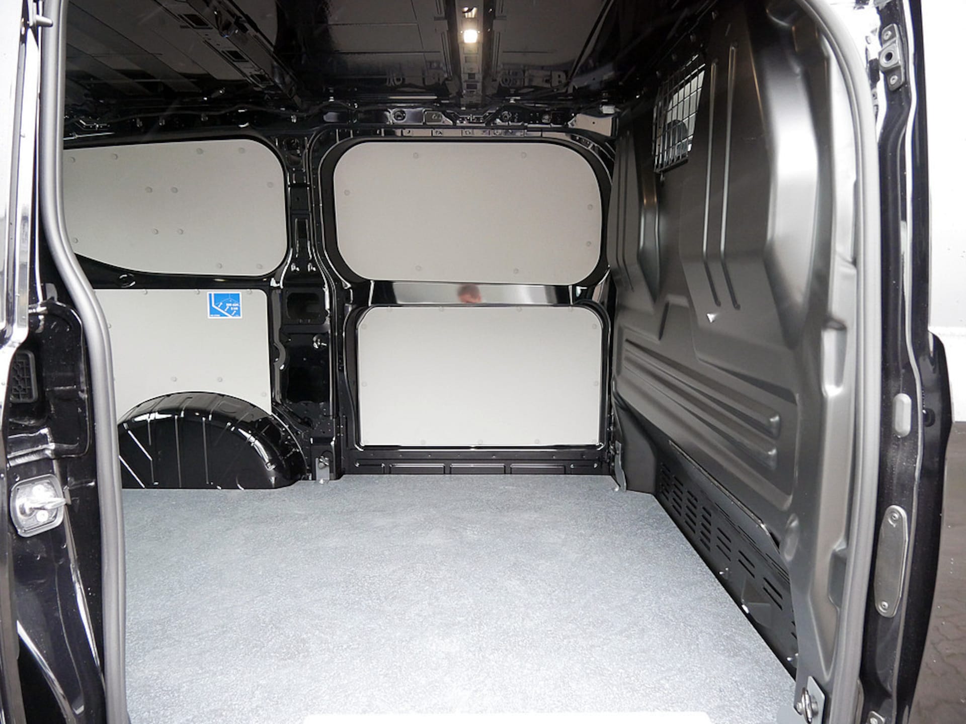 Volkswagen Transporter Kasten kurzer Radstand