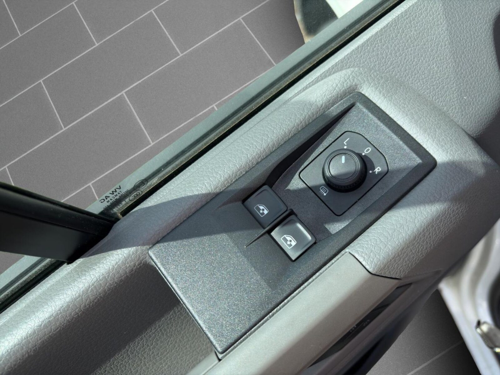 Volkswagen Crafter Kasten mittlerer Radstand – Bild 13