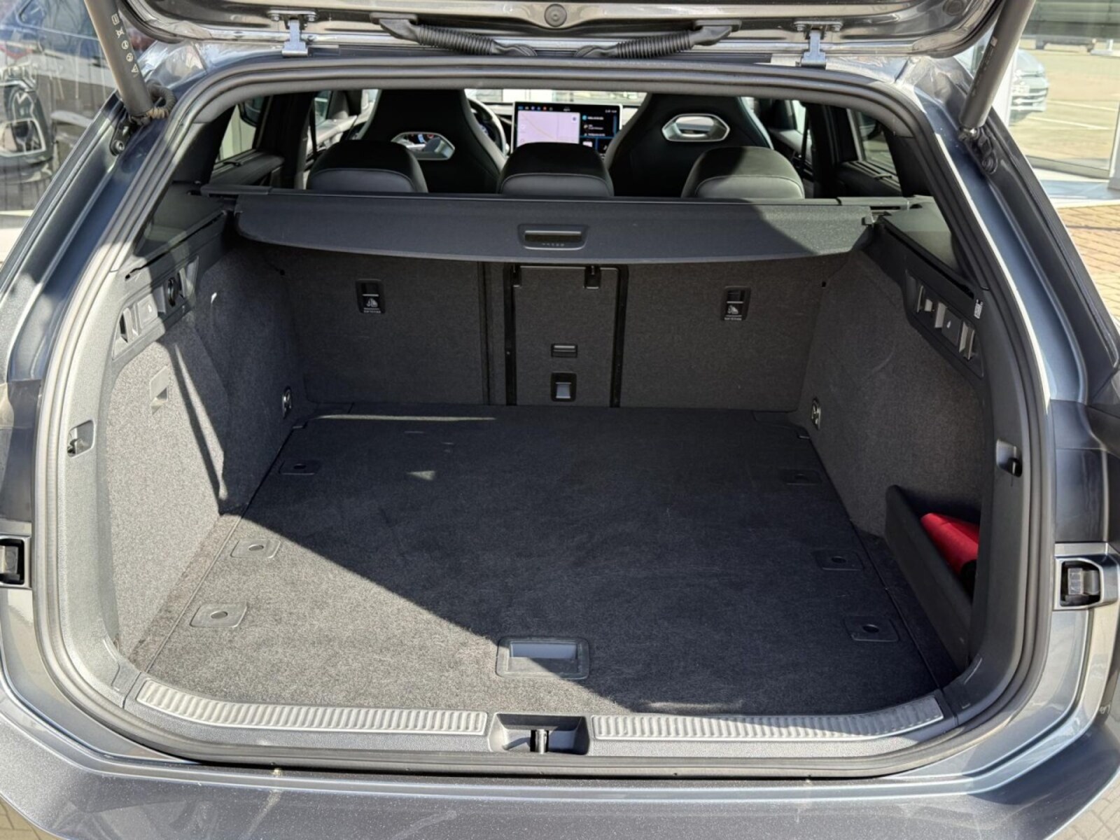 Volkswagen Passat – Bild 12