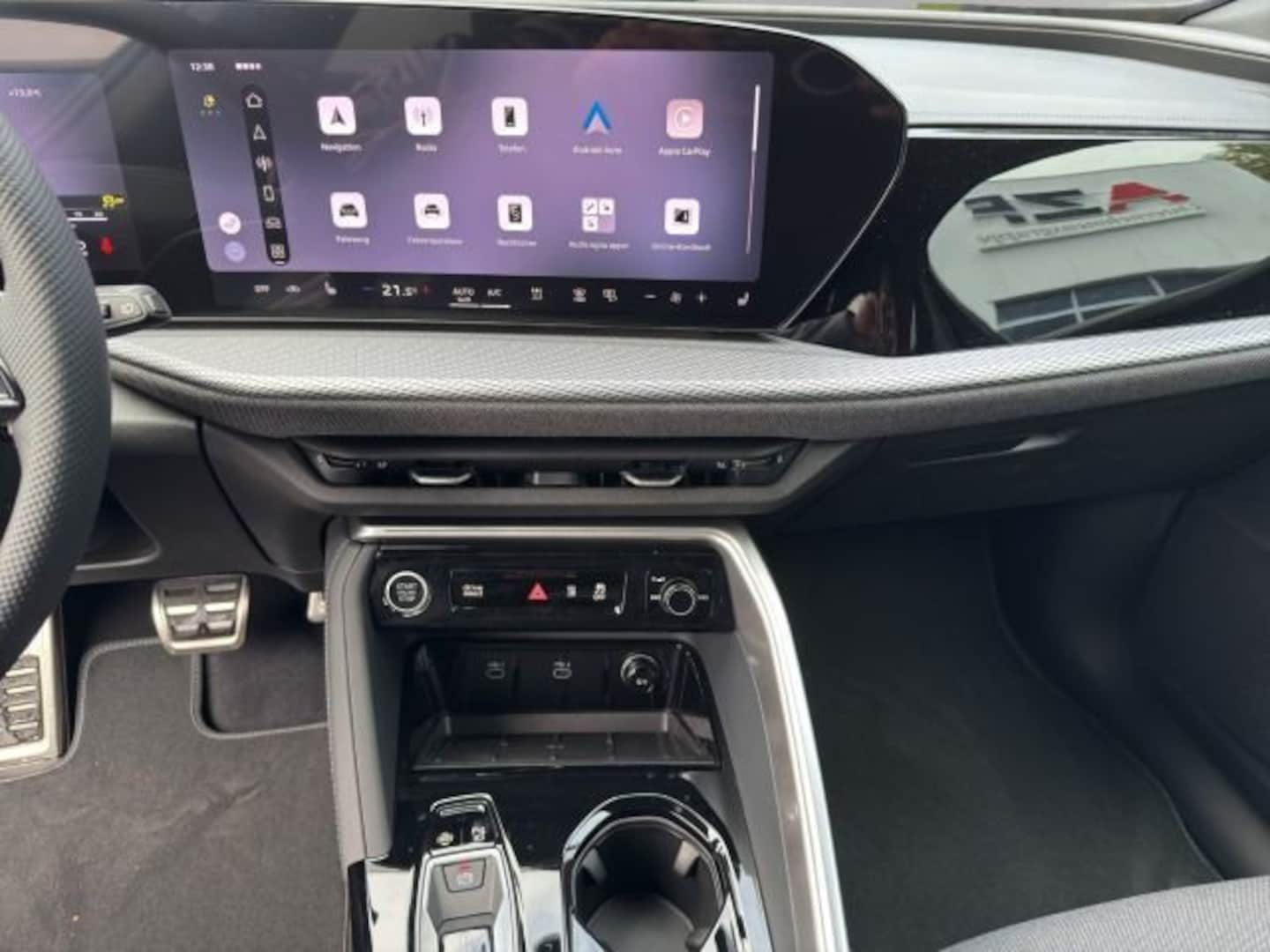 Bild über Audi Q5 SUV TDI quattro 150 kW S tronic - für weitere Informationen kontaktieren Sie den Audi Partner