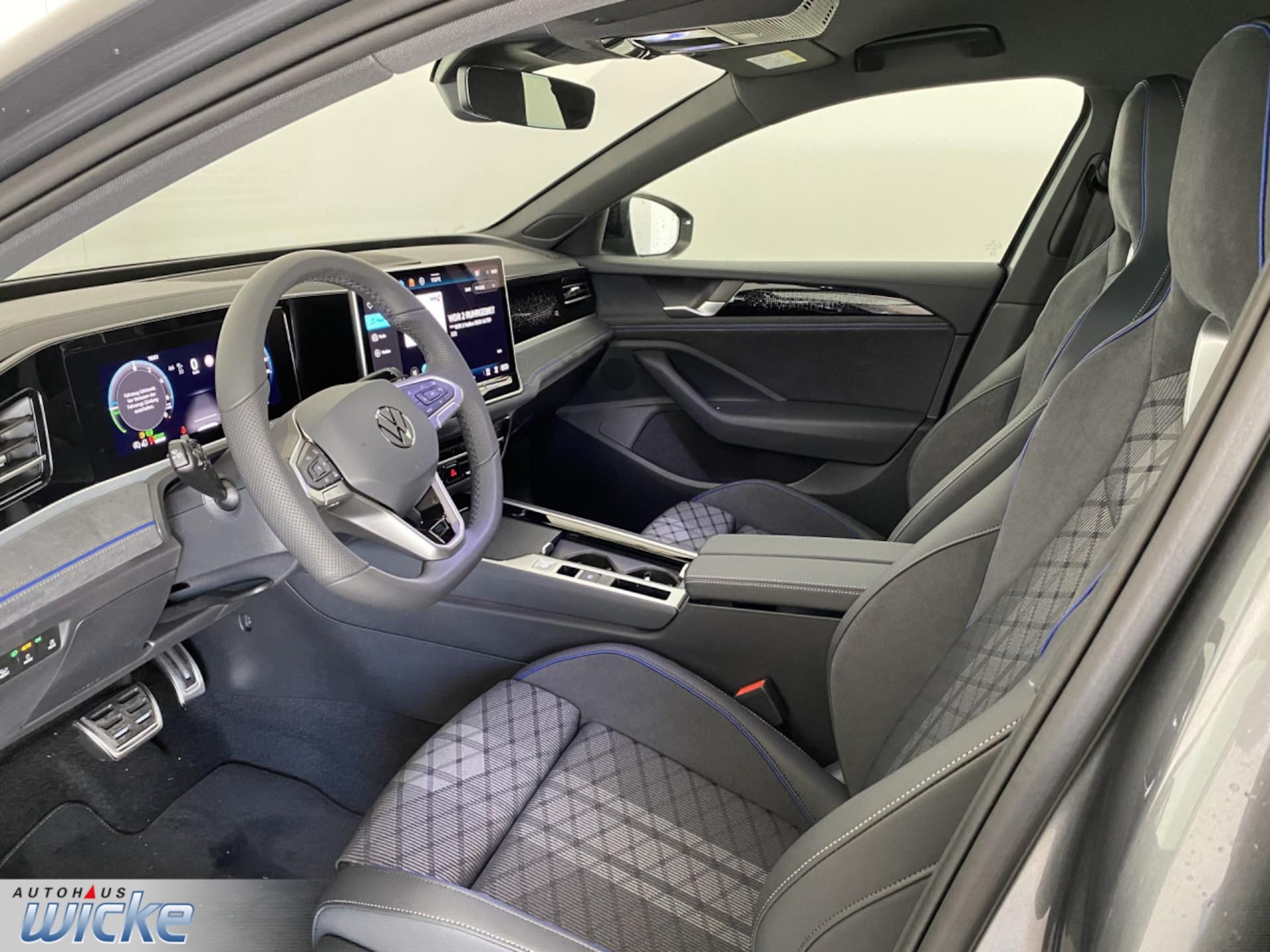 Volkswagen Passat R-Line