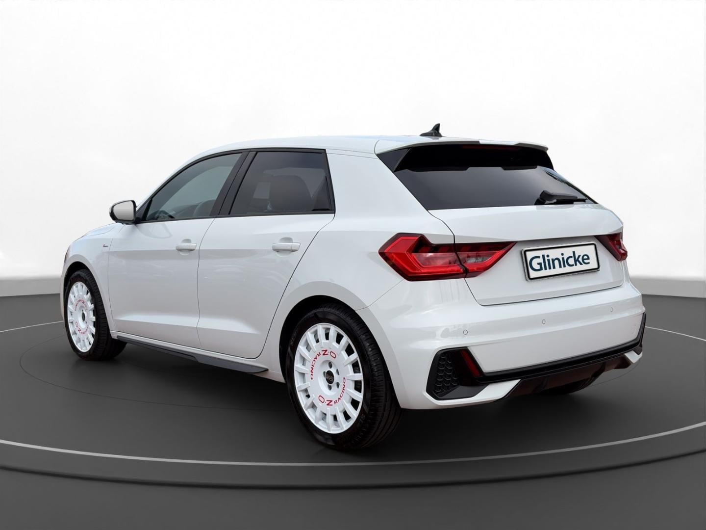 Bild über Audi A1 Sportback S line 30 TFSI S tronic - für weitere Informationen kontaktieren Sie den Audi Partner