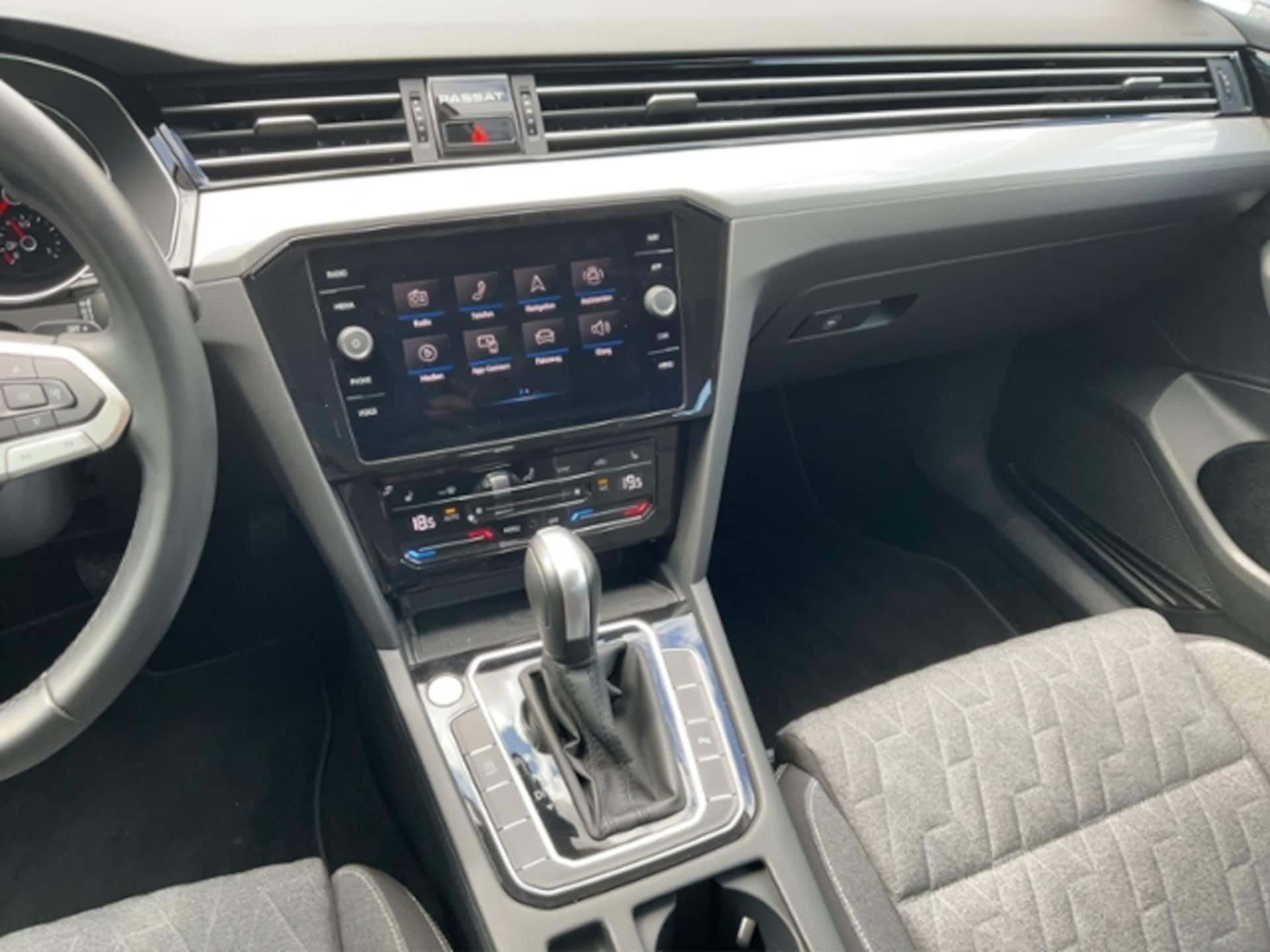 Volkswagen Passat Variant Business