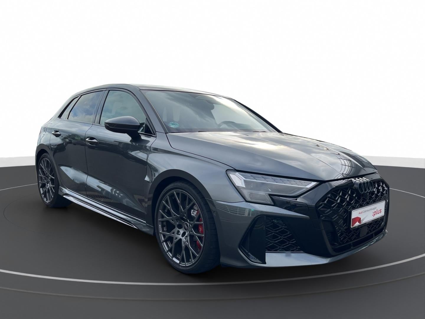 Bild über Audi RS 3 Sportback TFSI quattro 294 kW S tronic - für weitere Informationen kontaktieren Sie den Audi Partner