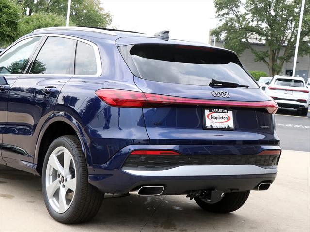 2025 AUDI Q5 - Image 9