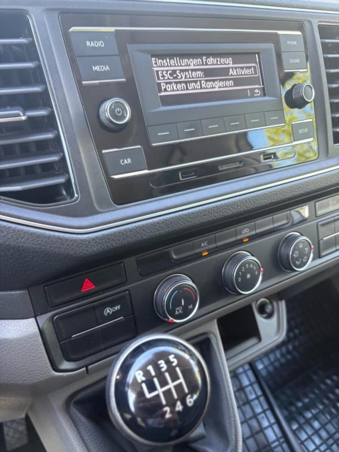 Volkswagen Crafter Kasten mittlerer Radstand