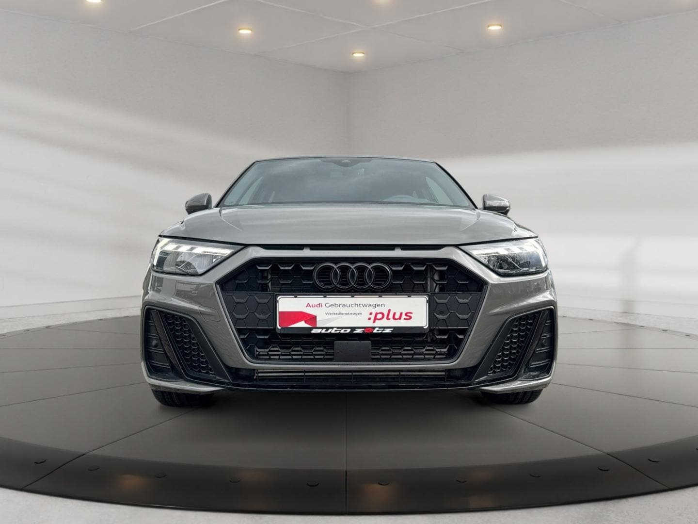 Bild über Audi A1 Sportback S line 40 TFSI S tronic - für weitere Informationen kontaktieren Sie den Audi Partner