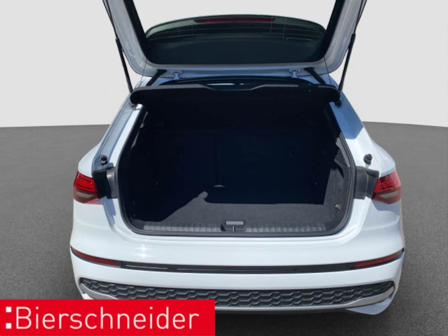 Bild über Audi A3 Sportback 30 TFSI S tronic - für weitere Informationen kontaktieren Sie den Audi Partner