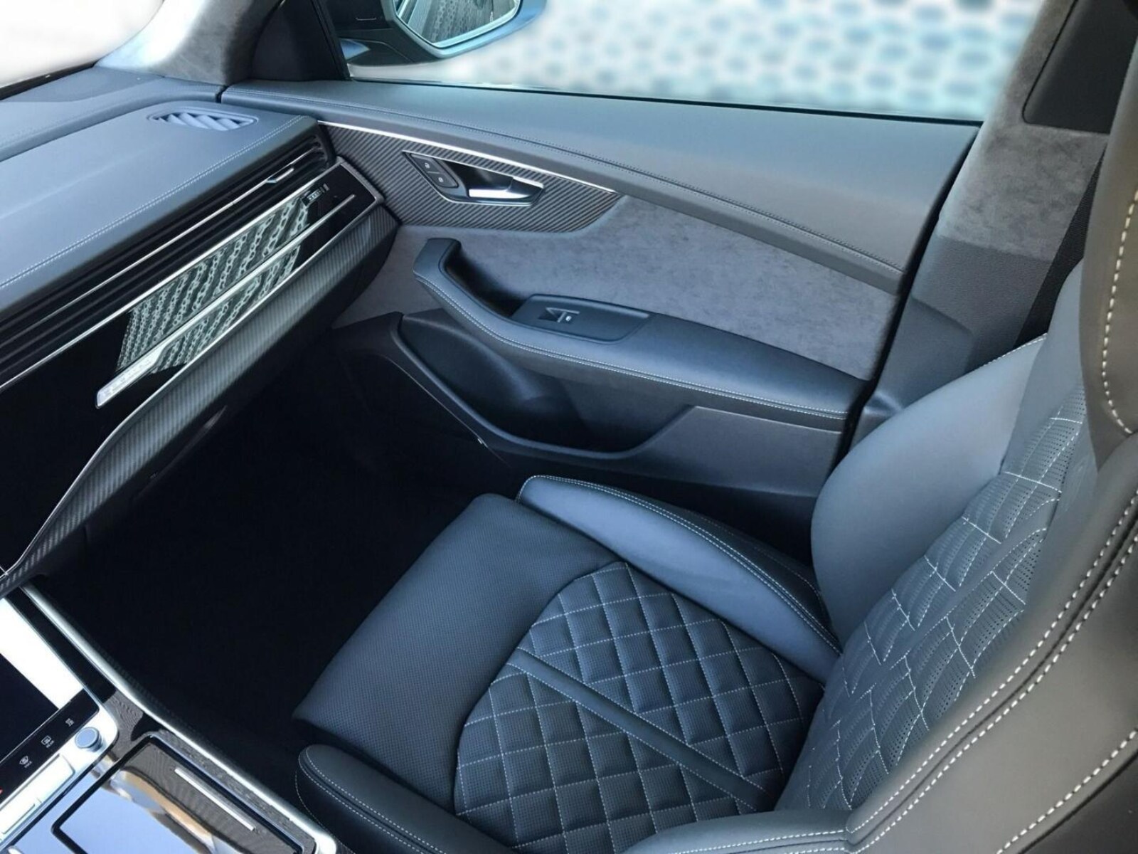 Audi SQ8 – Bild 17