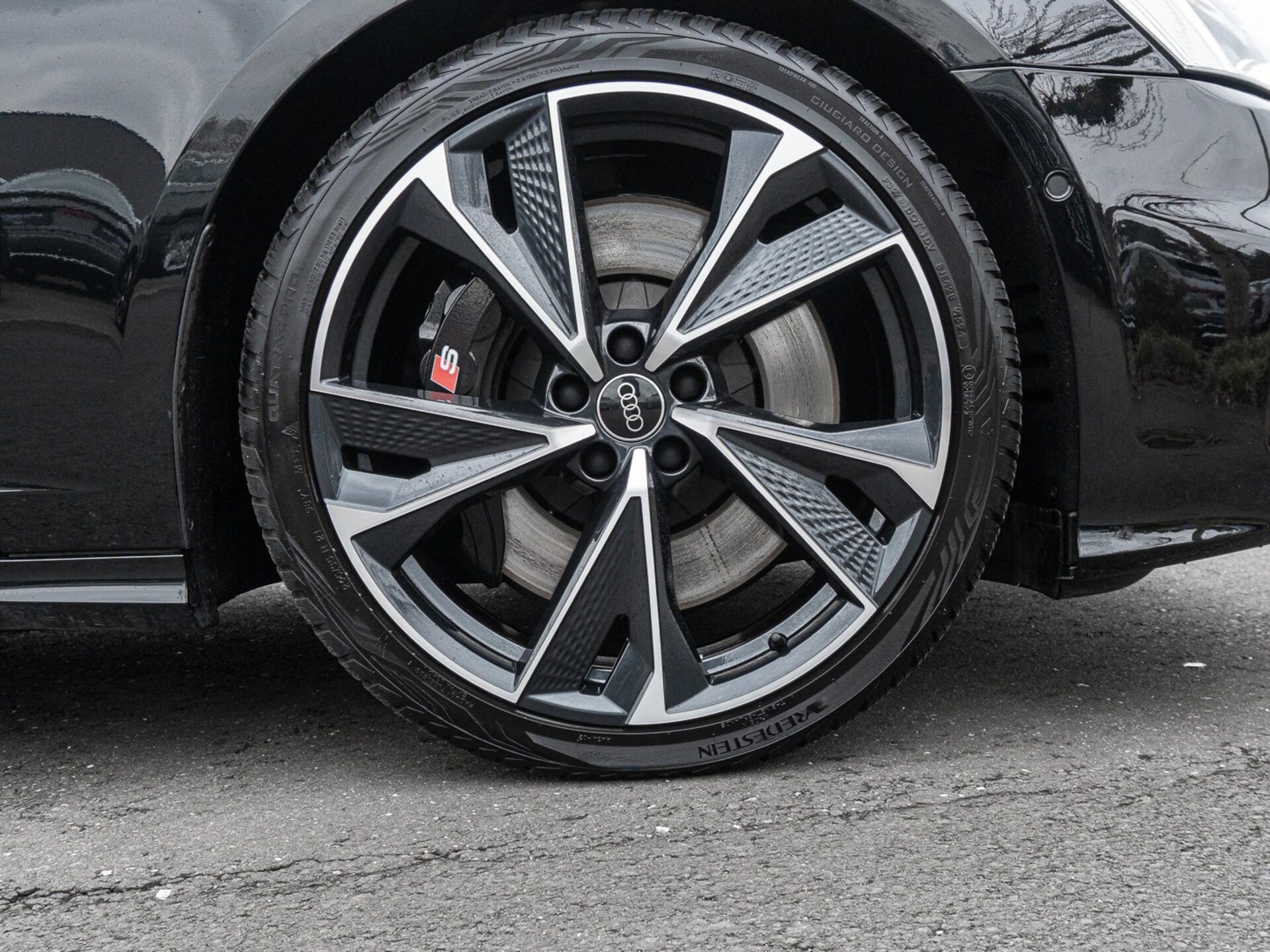 Audi S6 Avant