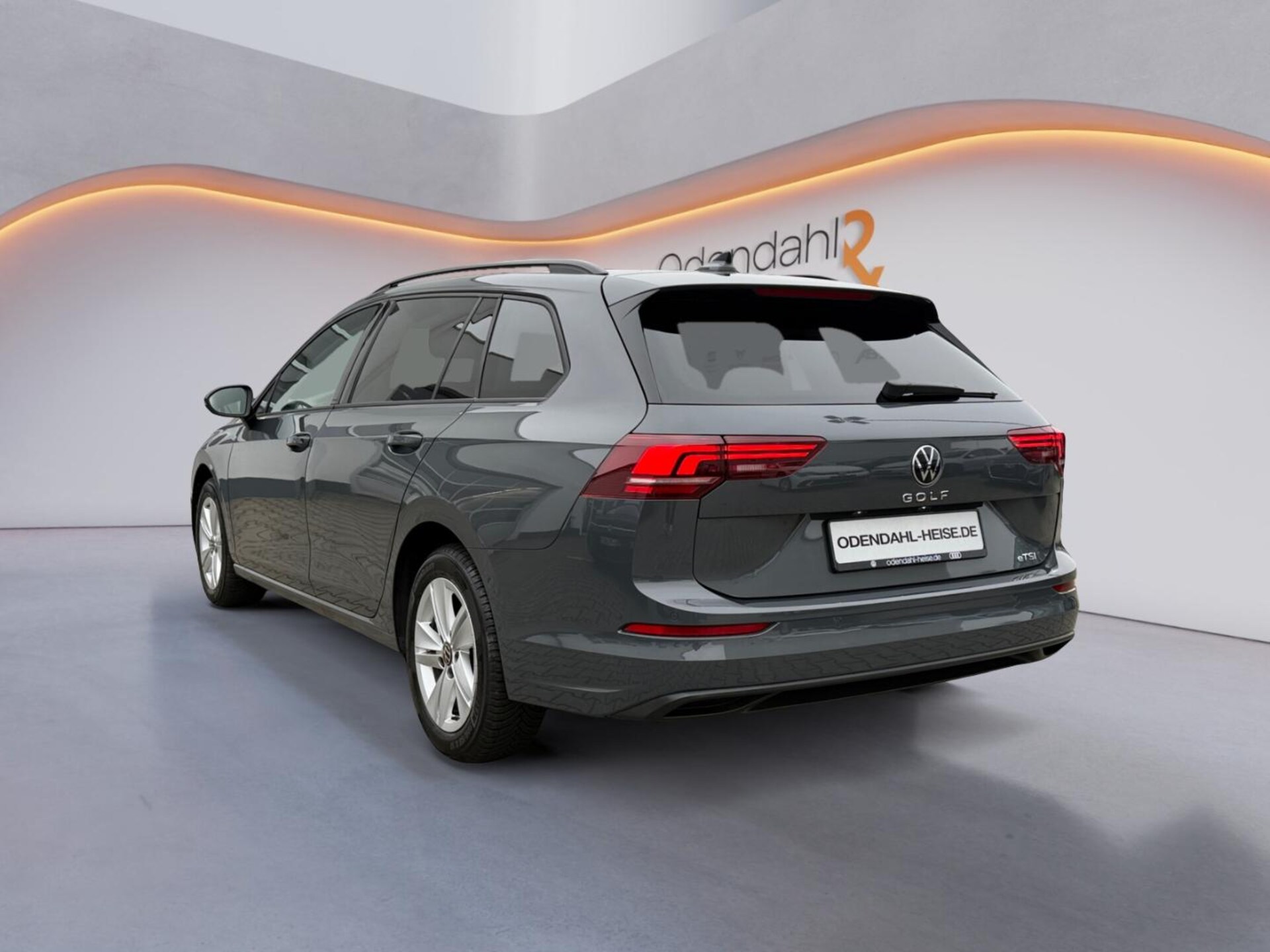 Volkswagen Golf Variant Life