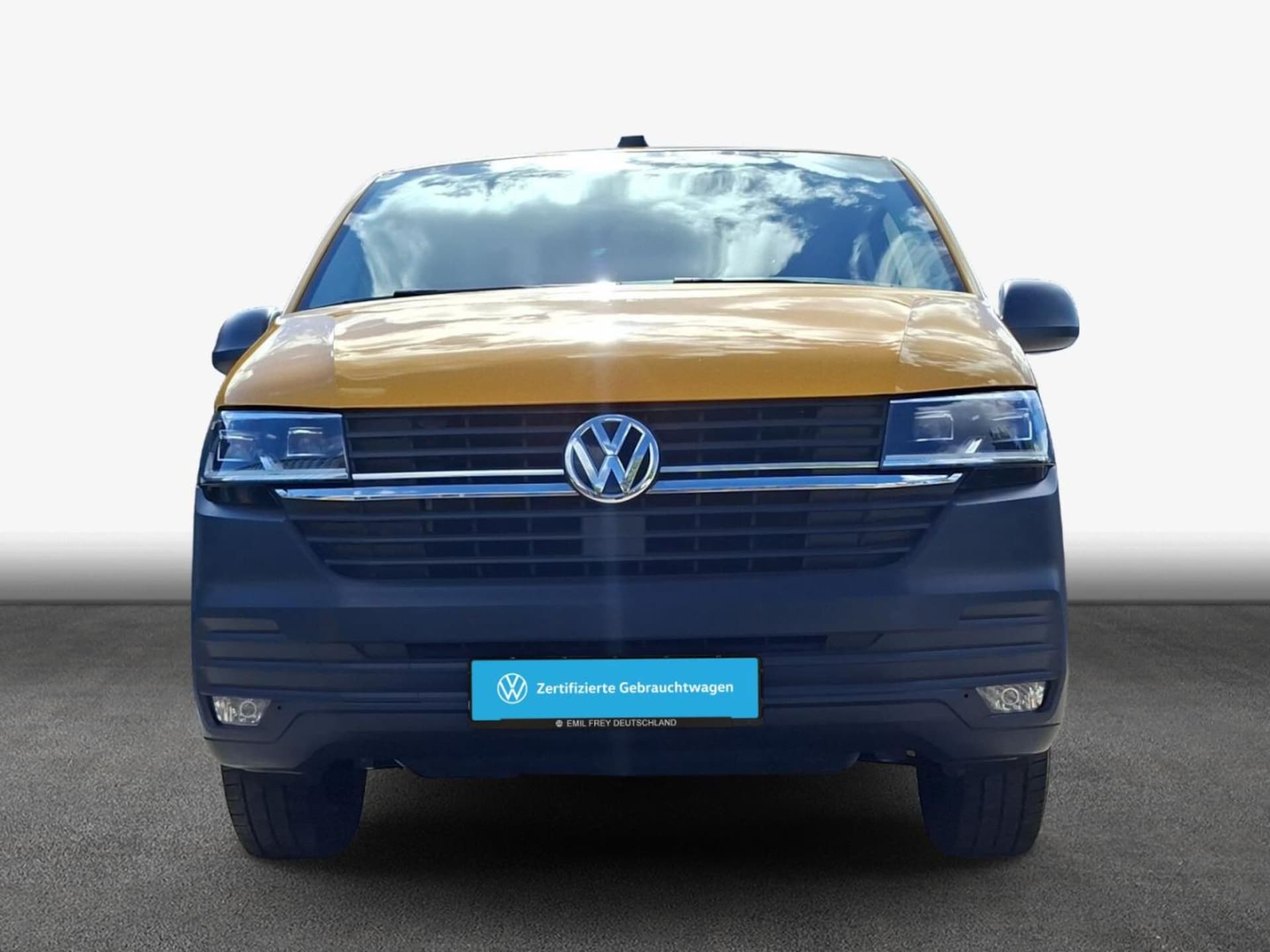 Volkswagen T6.1 Transporter Kombi langer Radstand