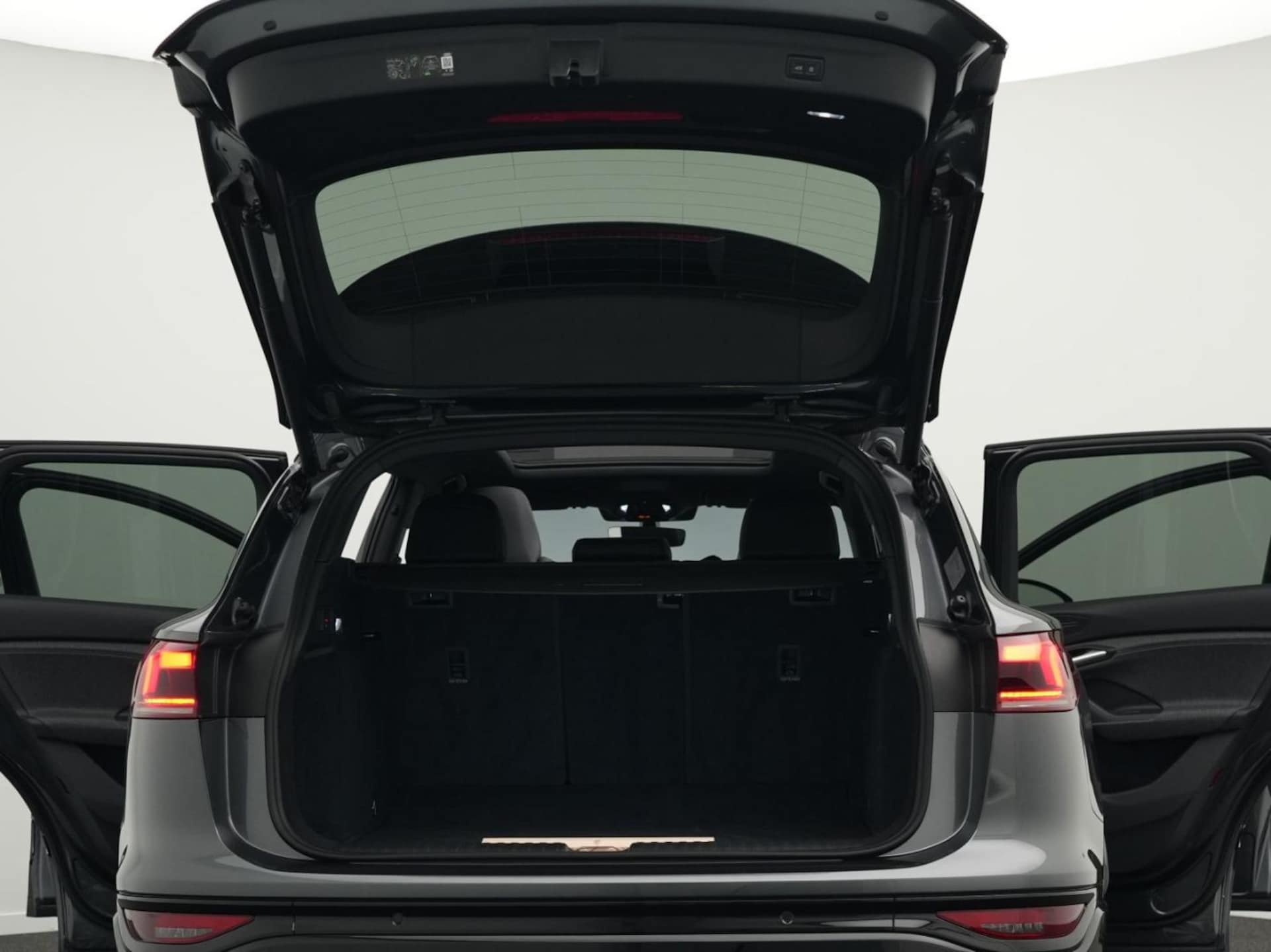 Audi Q6 SUV e-tron