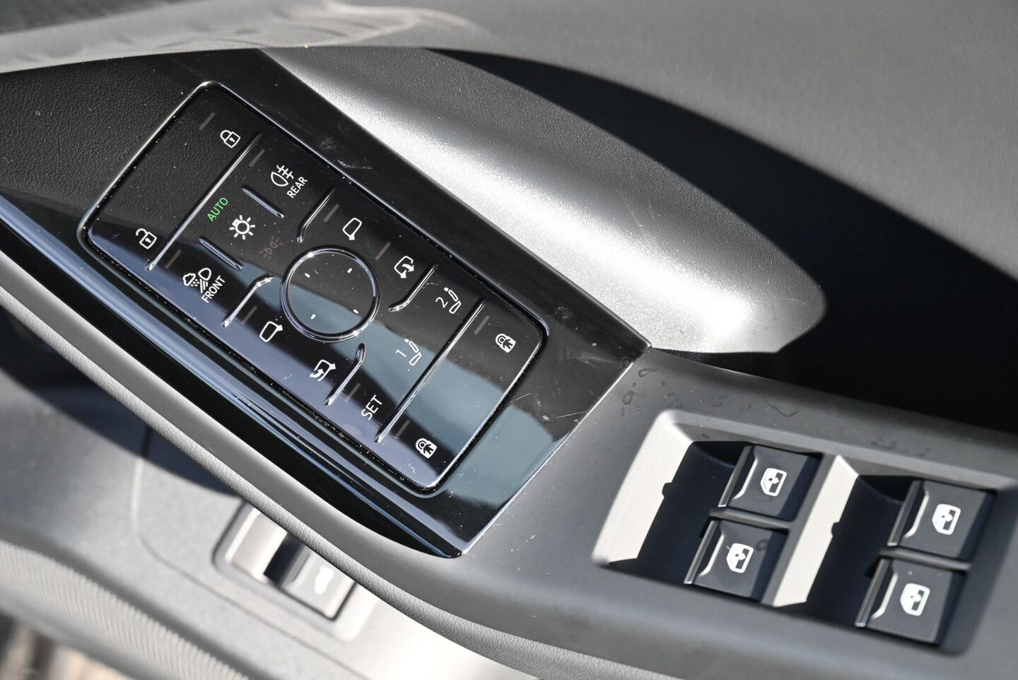 Image about Audi Q6 Sportback e-tron e-tron