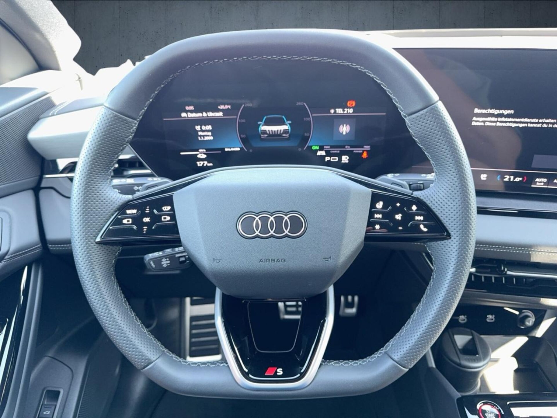 Audi SQ6 SUV e-tron