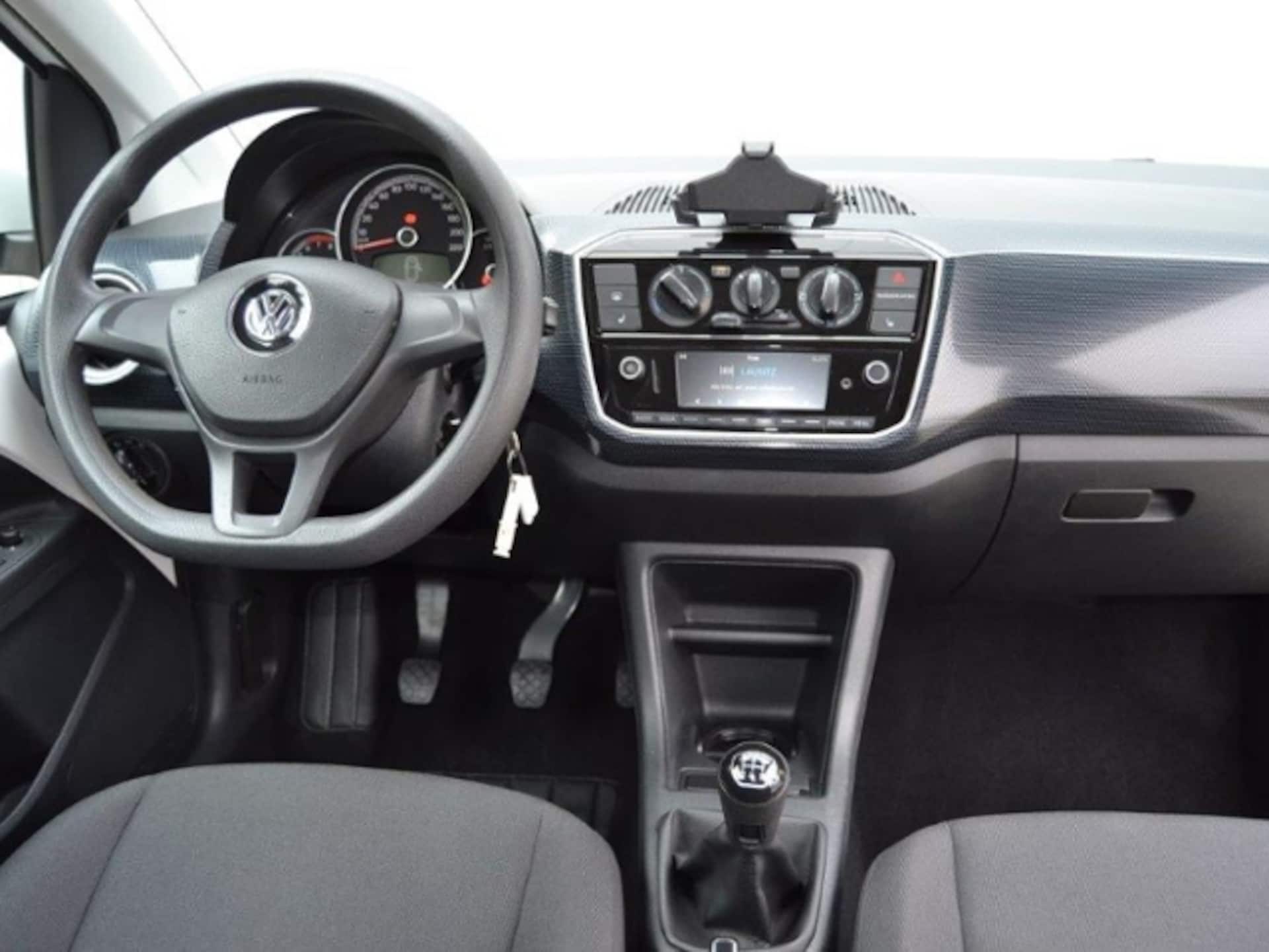 Volkswagen up! move up!