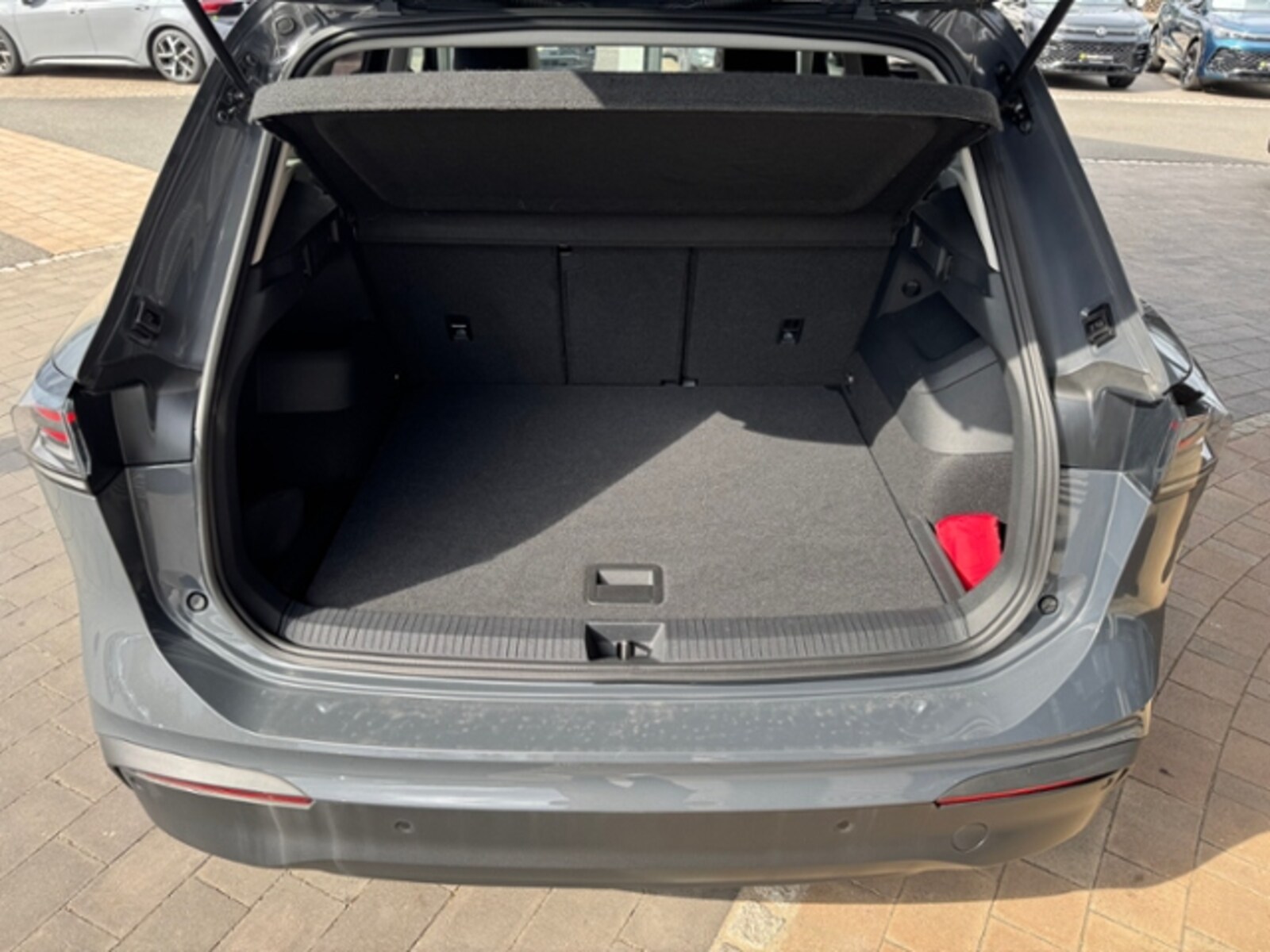 Volkswagen Tiguan – Bild 11