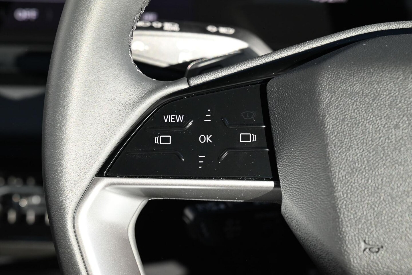Image about Audi Q6 Sportback e-tron e-tron
