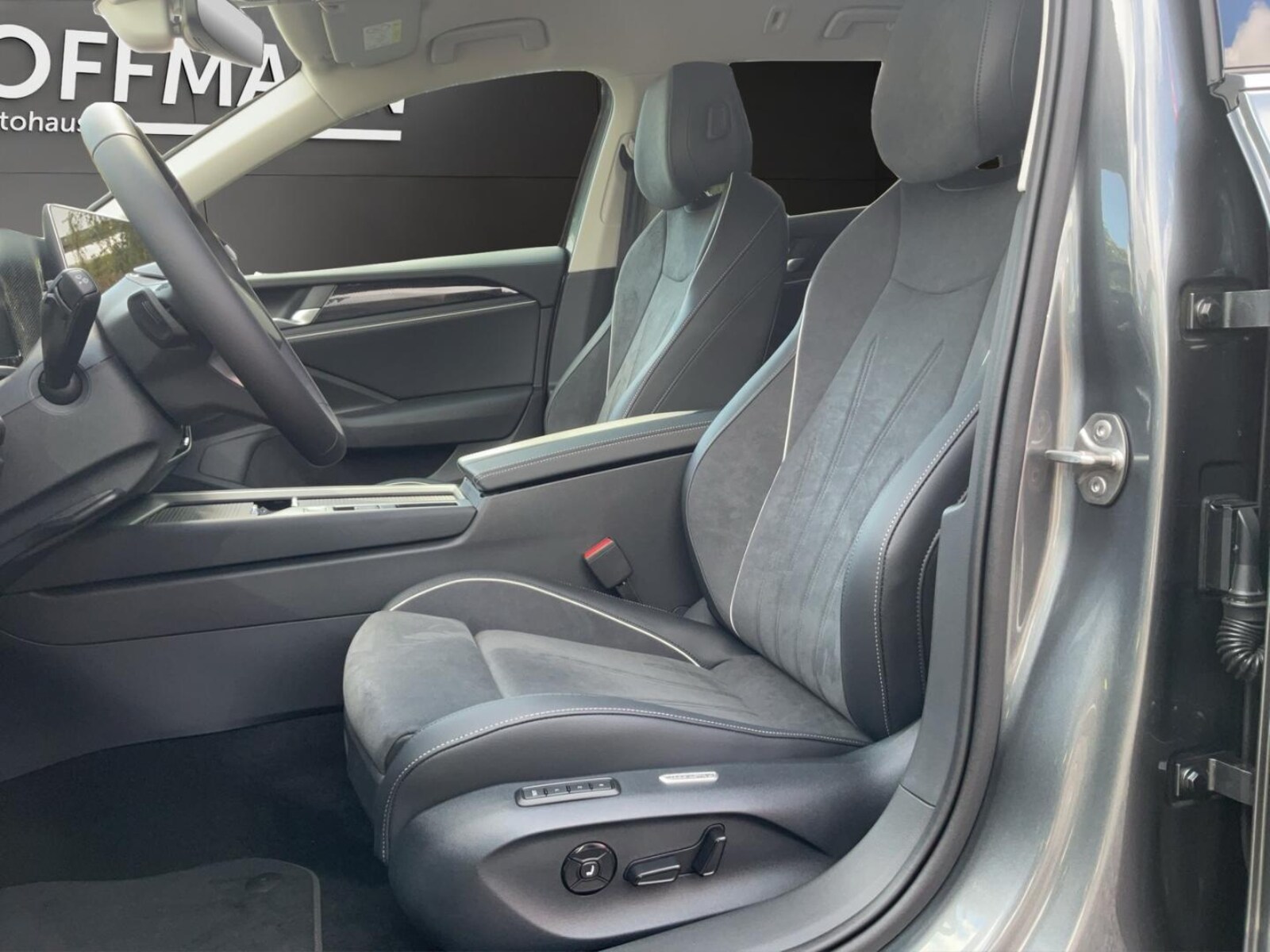 Volkswagen Passat – Bild 9