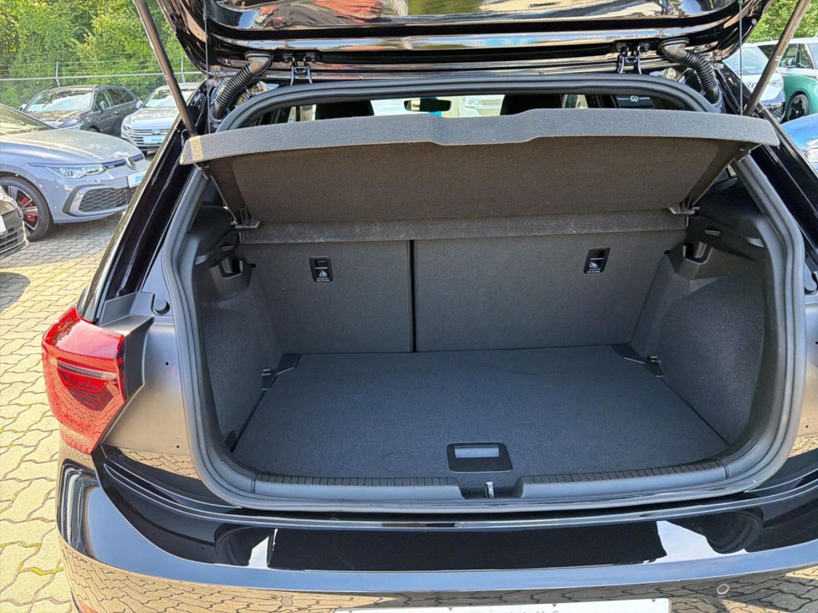 Volkswagen Polo – Bild 11