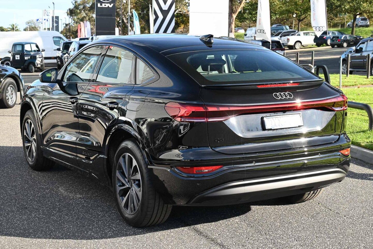 Image about Audi Q6 Sportback e-tron e-tron