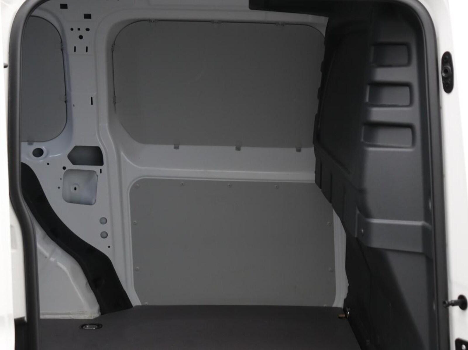 Volkswagen Caddy Maxi Cargo – Bild 5