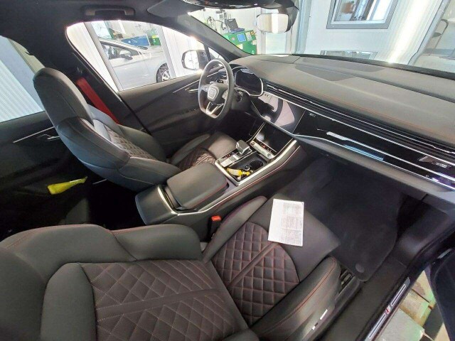 Image about Audi SQ7 SUV TFSI quattro tiptronic