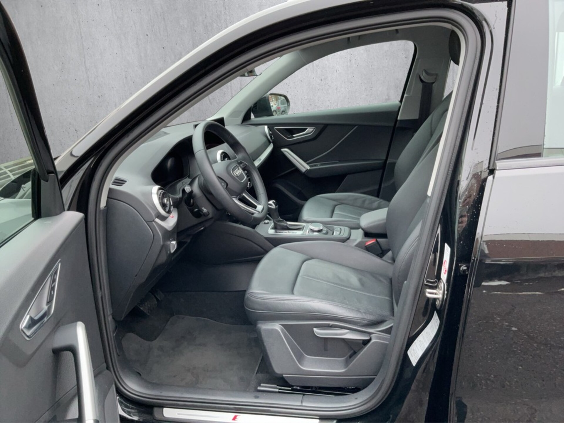 Audi Q2 S line