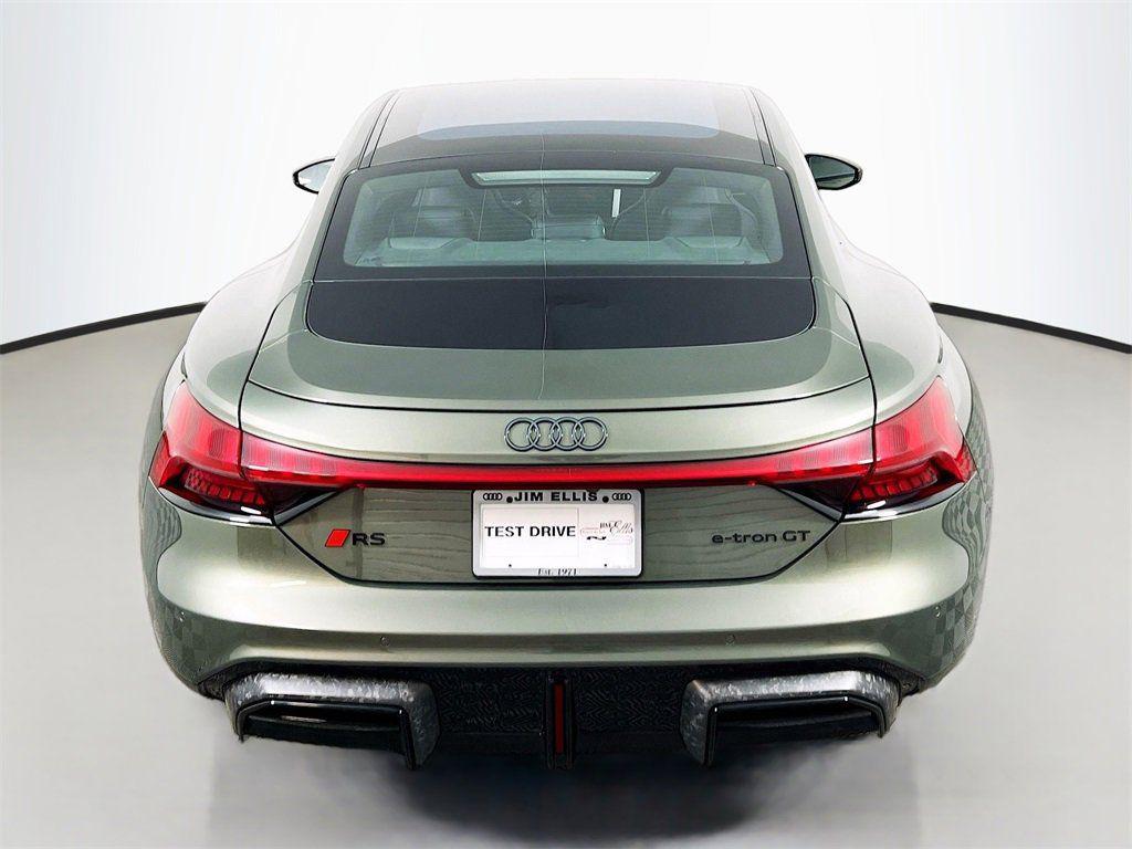 2026 Audi RS e-tron GT Performance Base - Photo 6