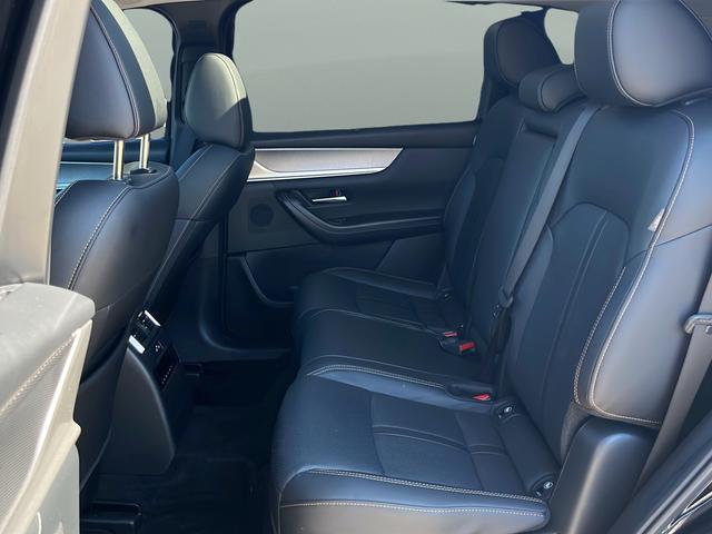 2025 Mazda CX-70 Premium Package - Photo 13