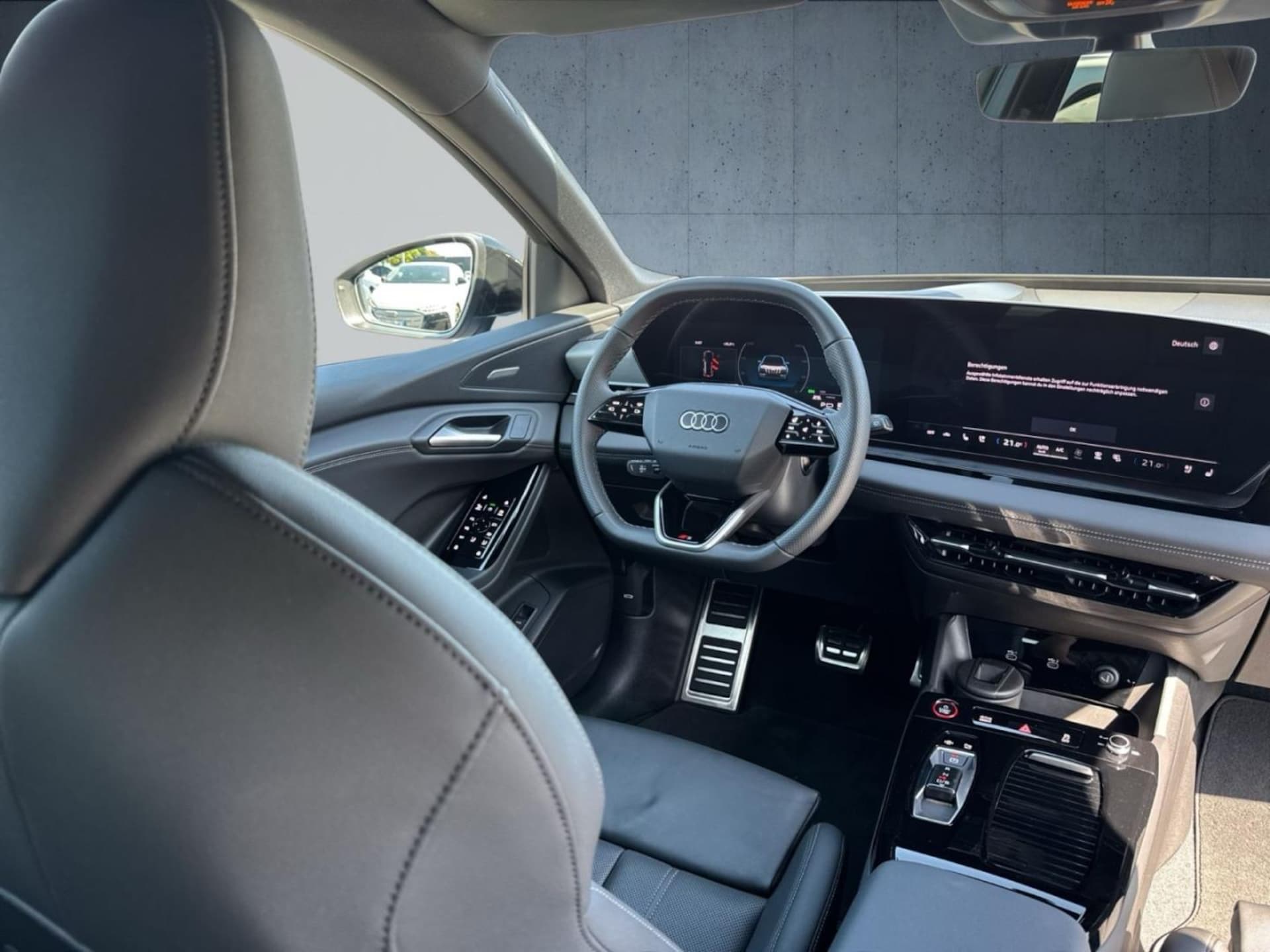 Audi SQ6 SUV e-tron