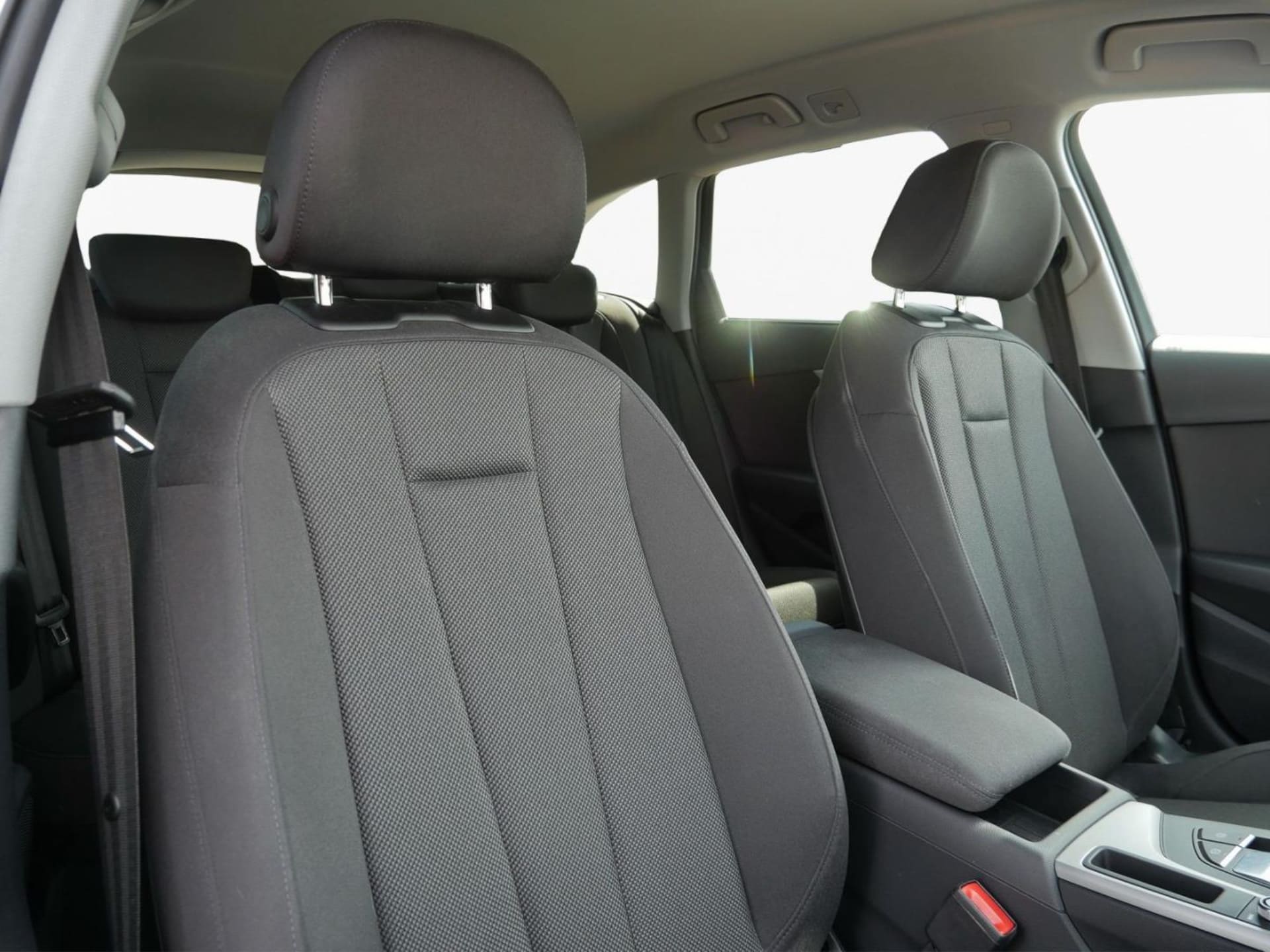 Audi A4 Avant S line