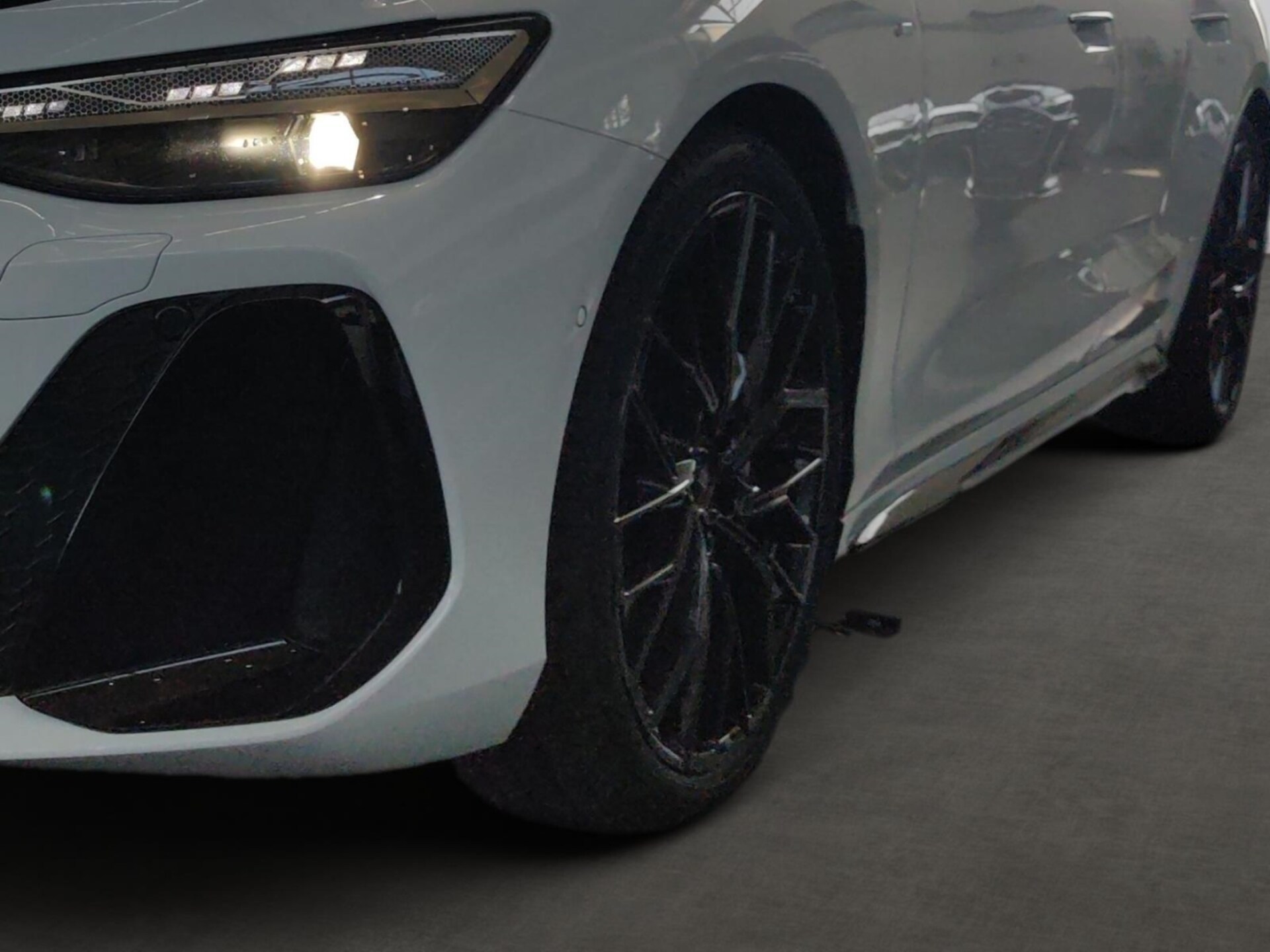 Audi A6 Avant edition one
