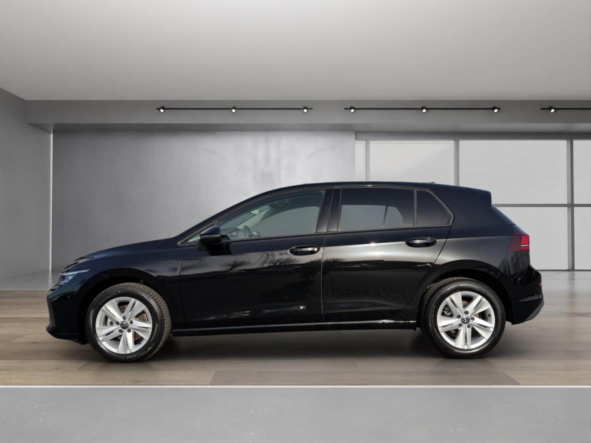 Volkswagen Golf Life