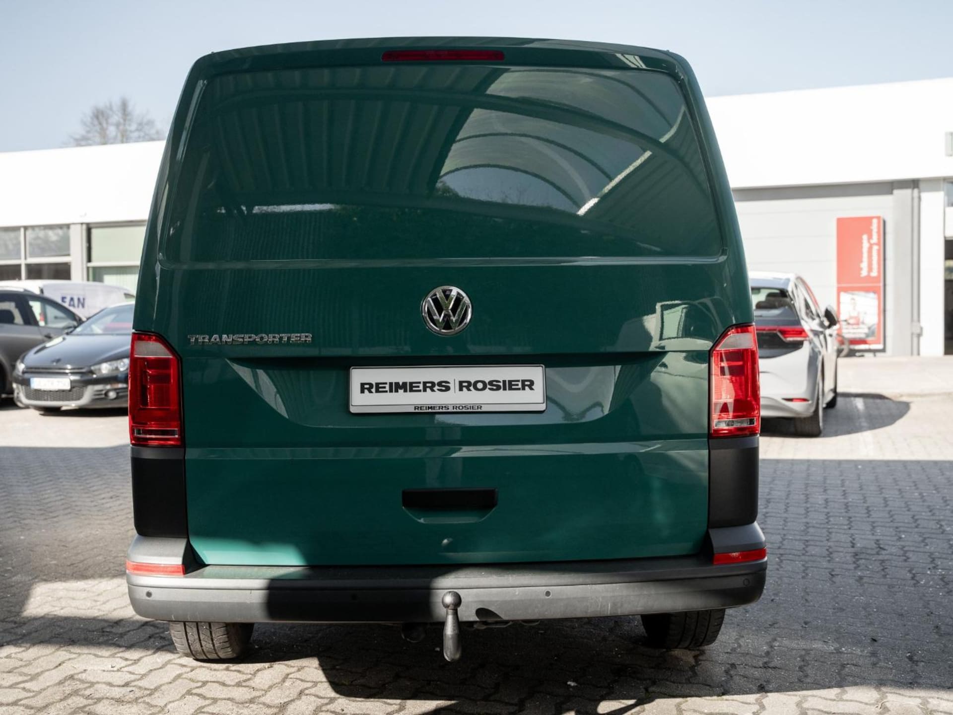 Volkswagen T6 Transporter Kasten kurzer Radstand