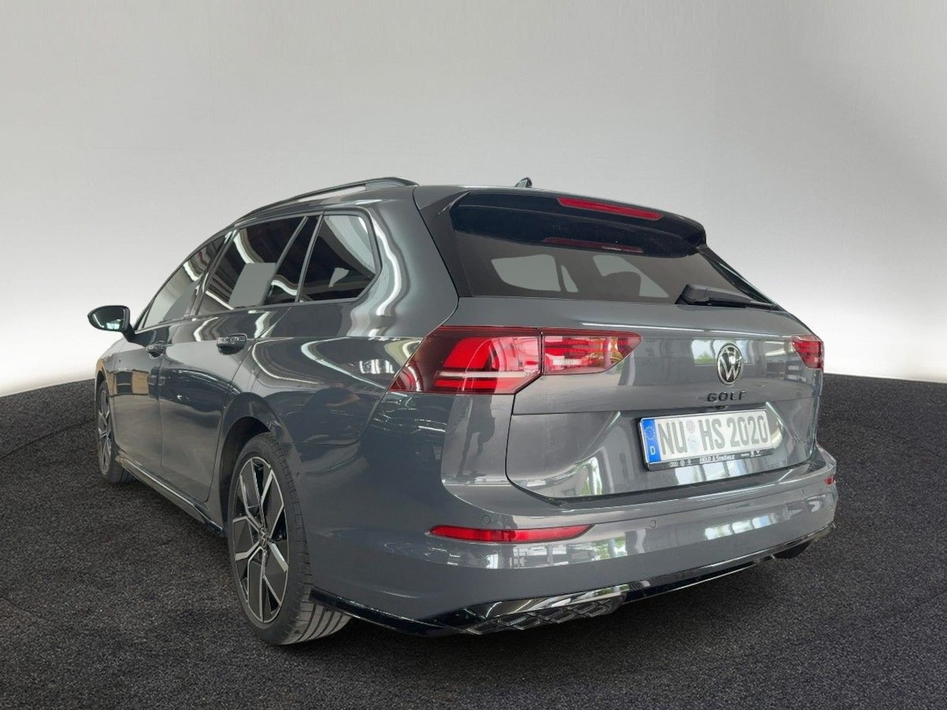 Volkswagen Golf Variant R-Line