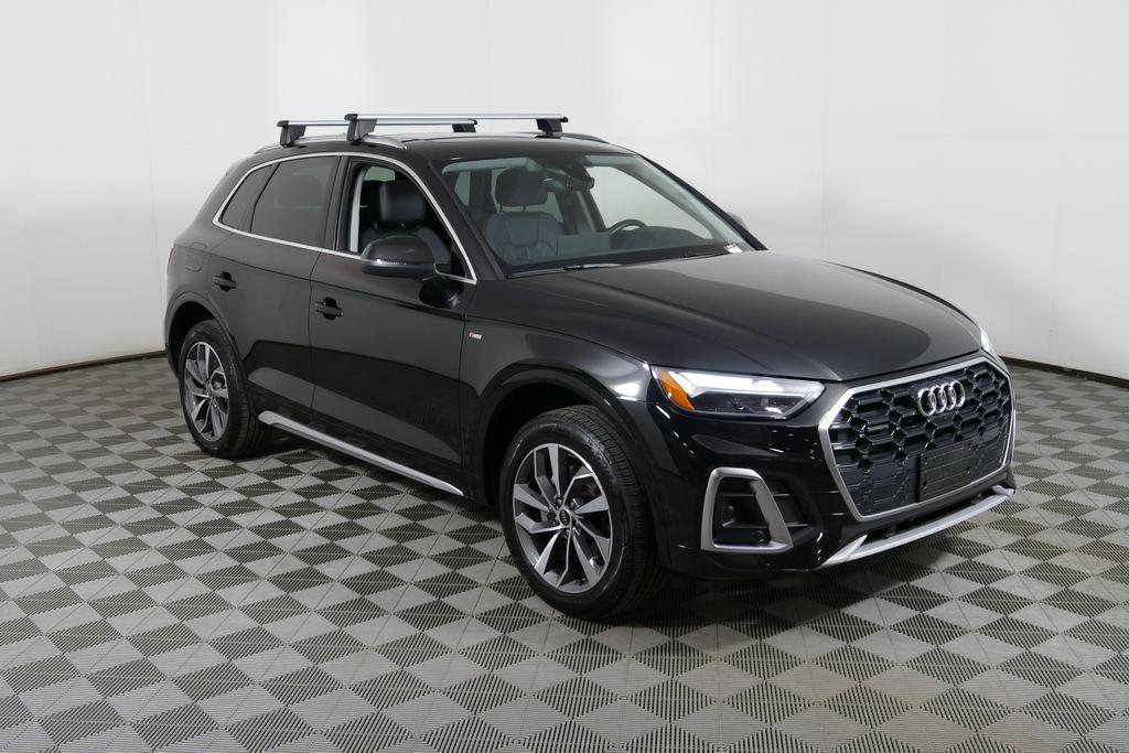 2024 Audi Q5 45 Premium Plus's photo