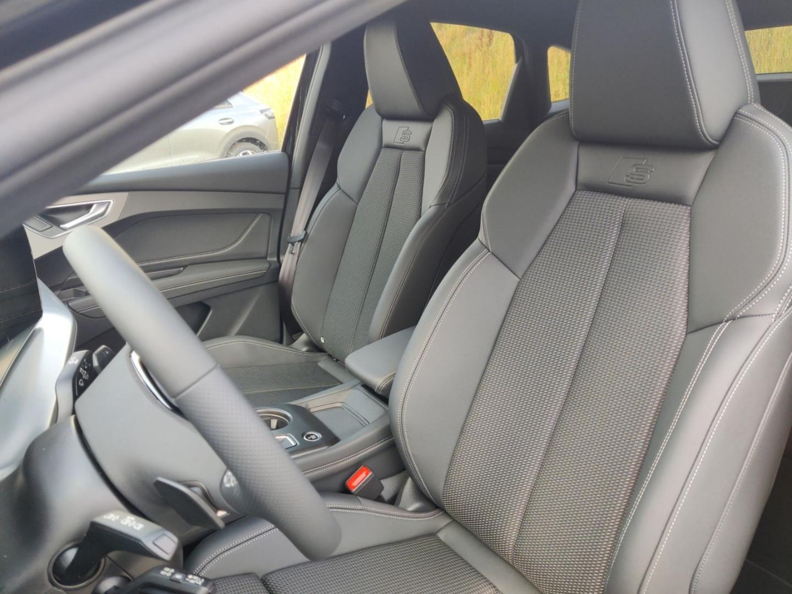 Audi Q4 Sportback e-tron – Bild 12