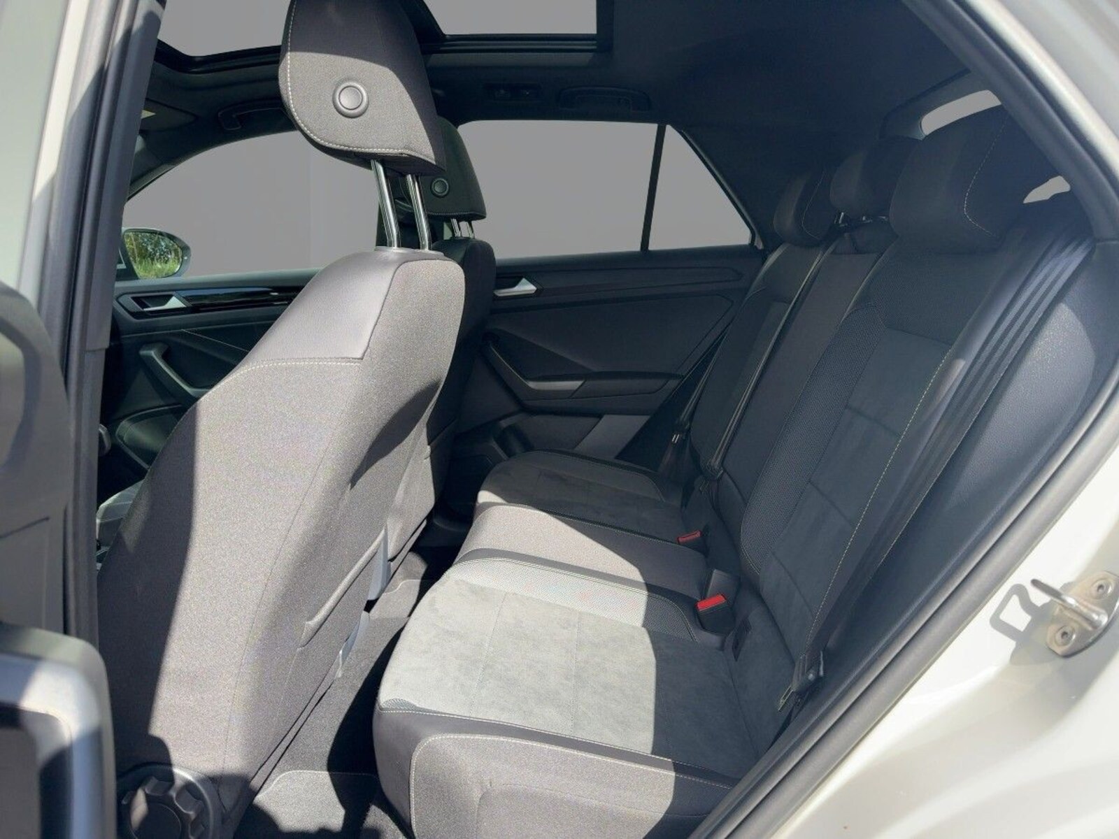Volkswagen T-Roc – Bild 9