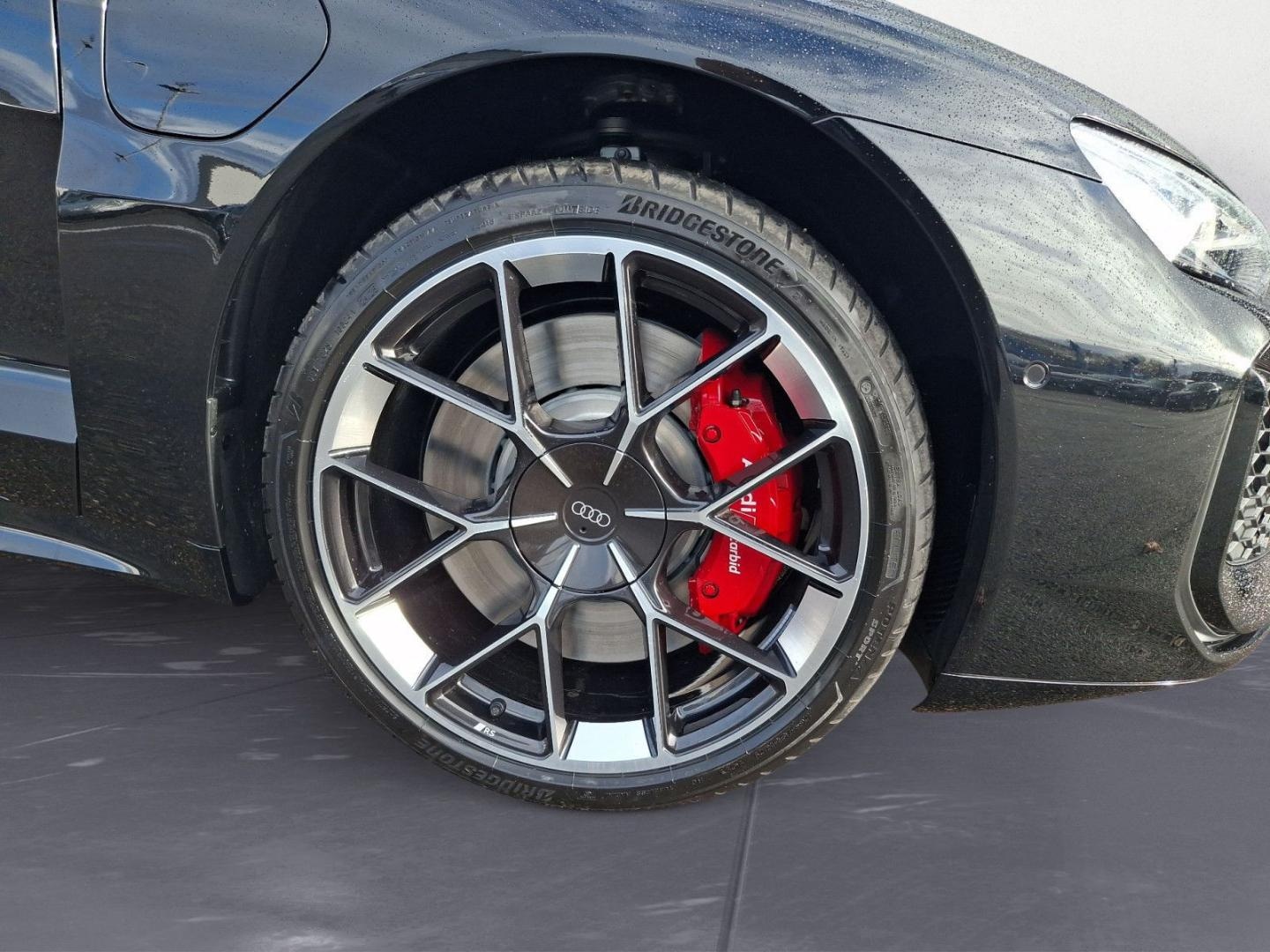 Bild über Audi RS e-tron GT e-tron quattro performance 620 kW - für weitere Informationen kontaktieren Sie den Audi Partner